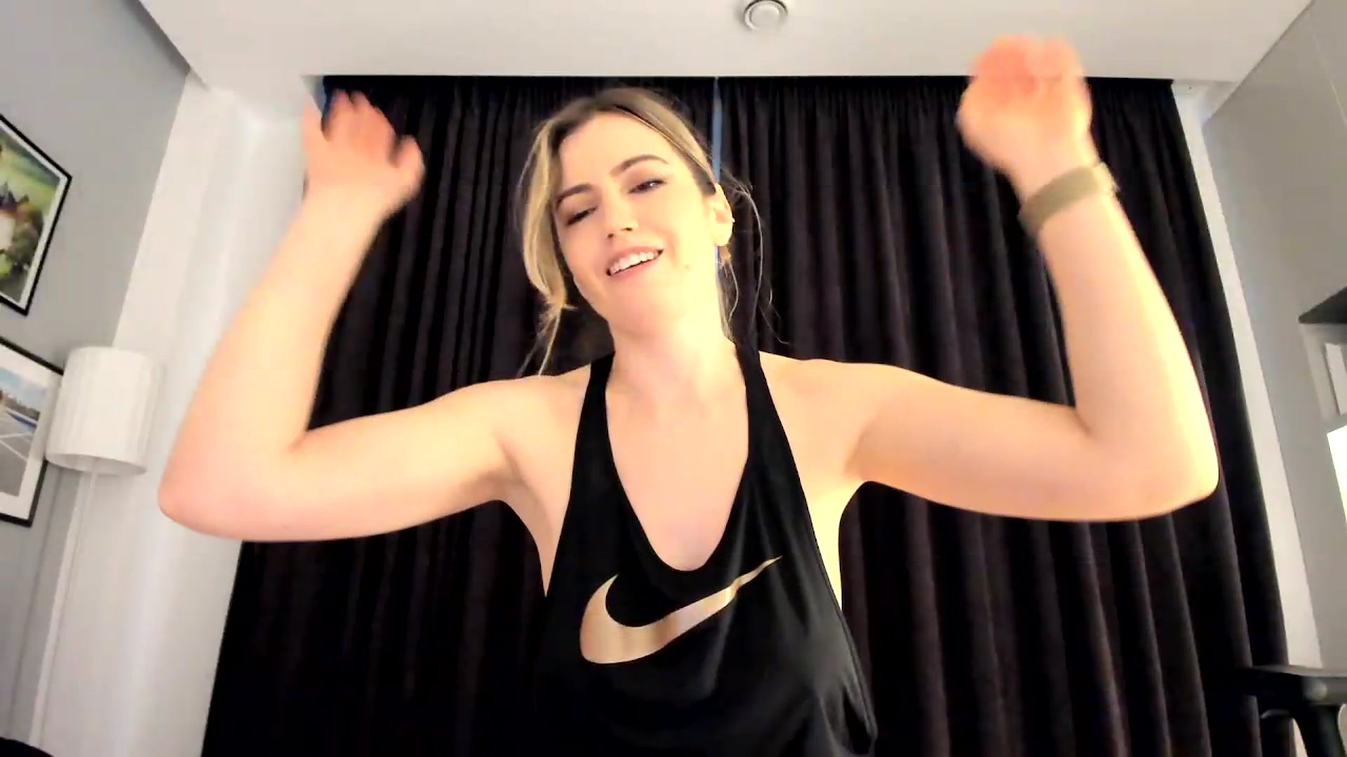 Gallery image thumbnail from happyendings_'s myfreecams stream on, 05/13/2026, 04:37 image 19 of 20