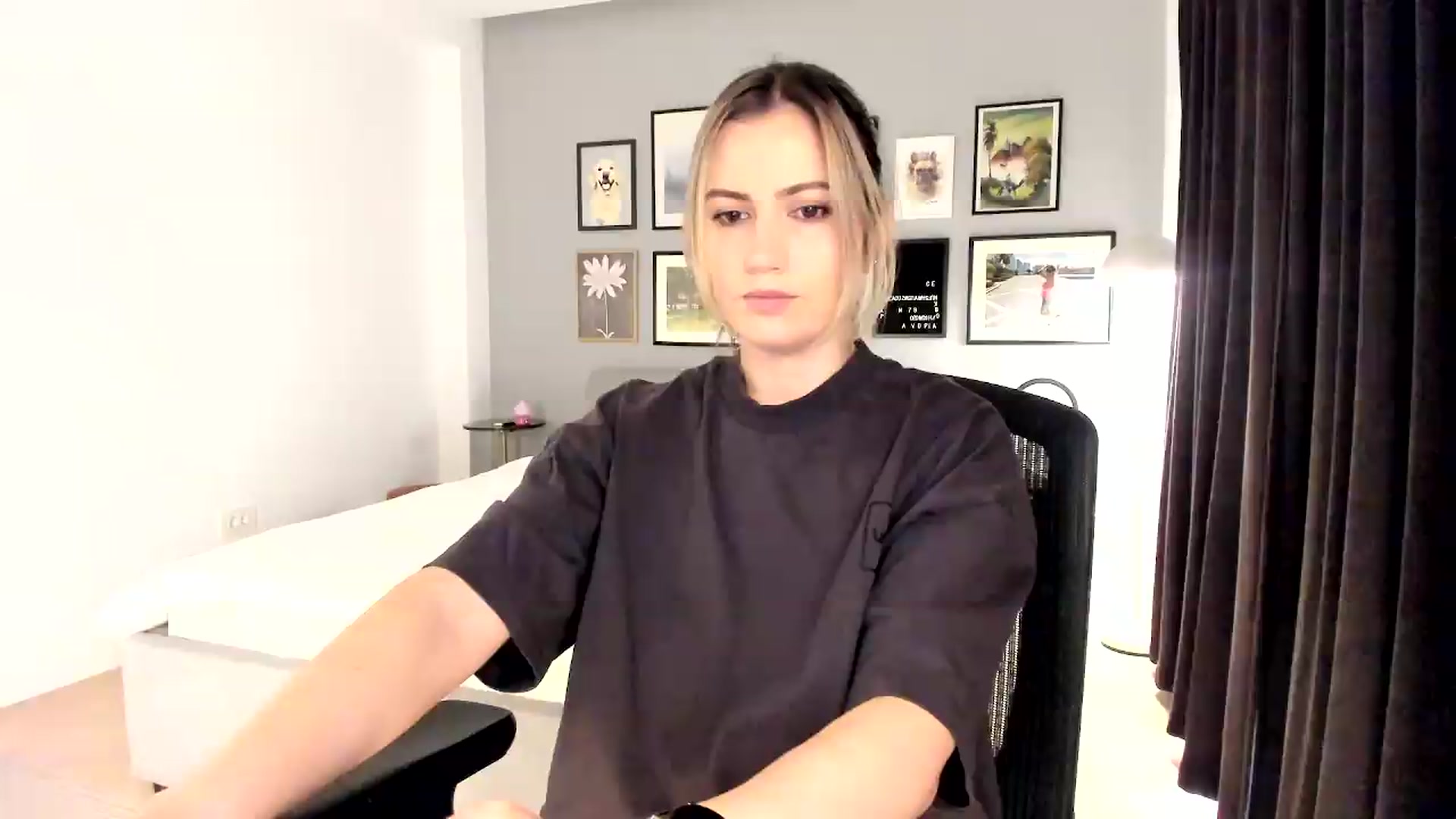 Gallery image thumbnail from happyendings_'s myfreecams stream on, 05/14/2026, 03:31 image 8 of 20
