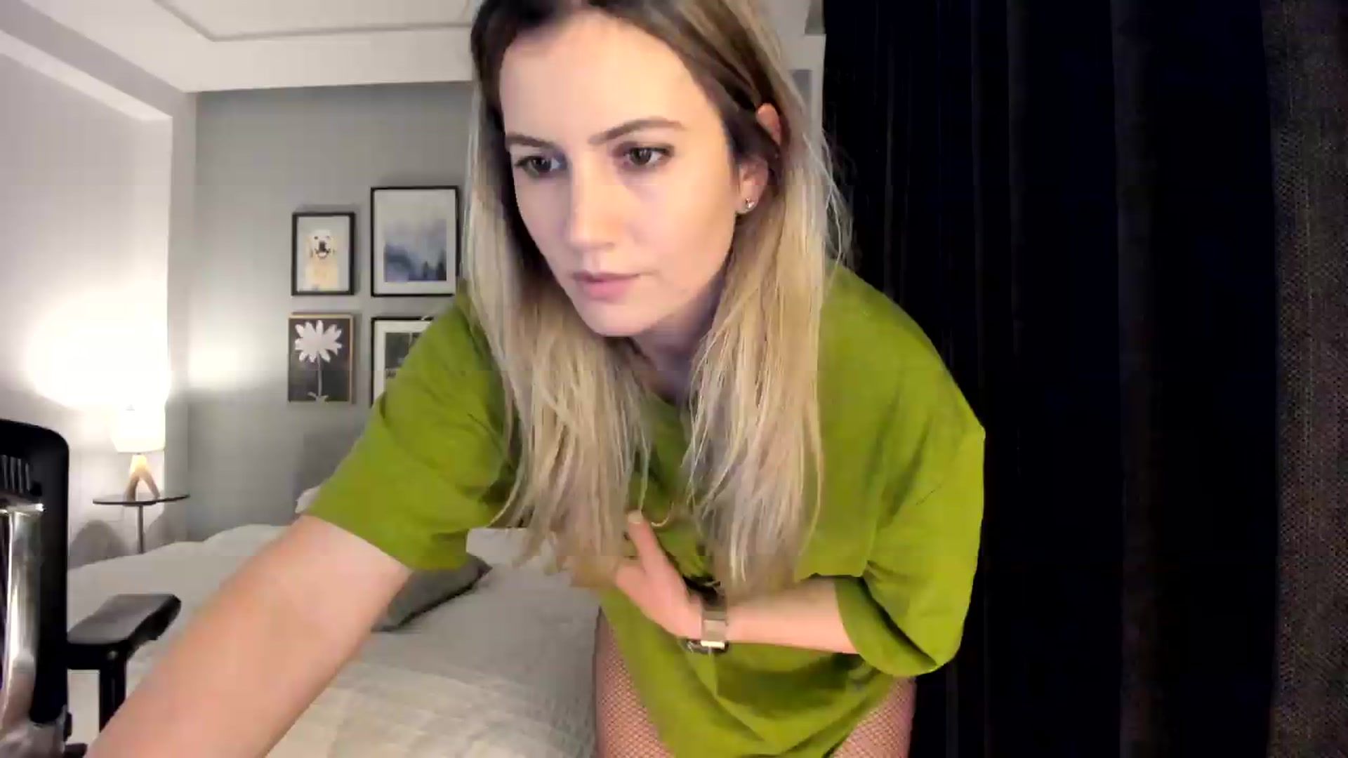 Gallery image thumbnail from happyendings_'s myfreecams stream on, 05/31/2026, 21:18 image 8 of 20