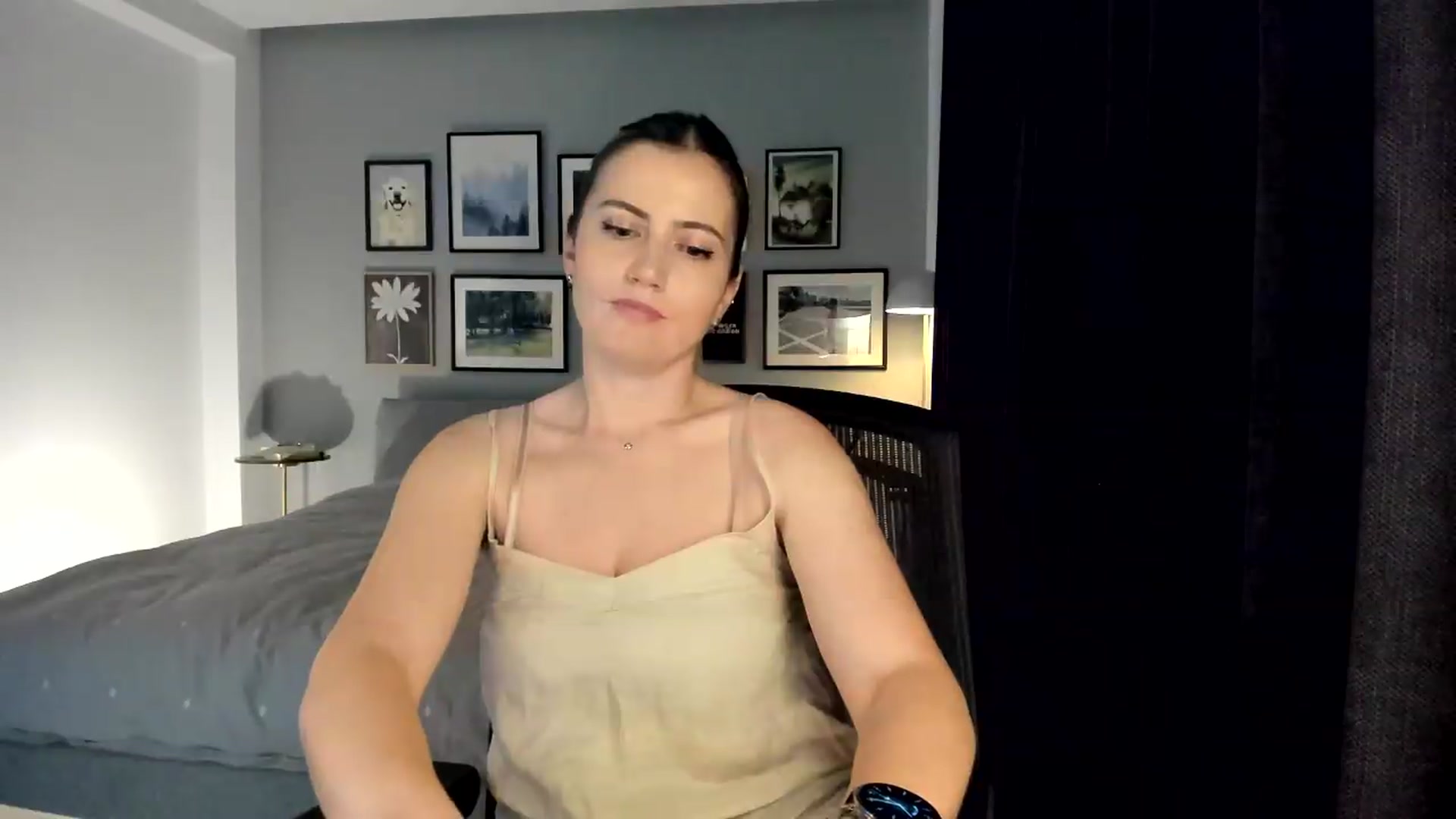 Gallery image thumbnail from happyendings_'s myfreecams stream on, 06/19/2026, 22:45 image 18 of 20