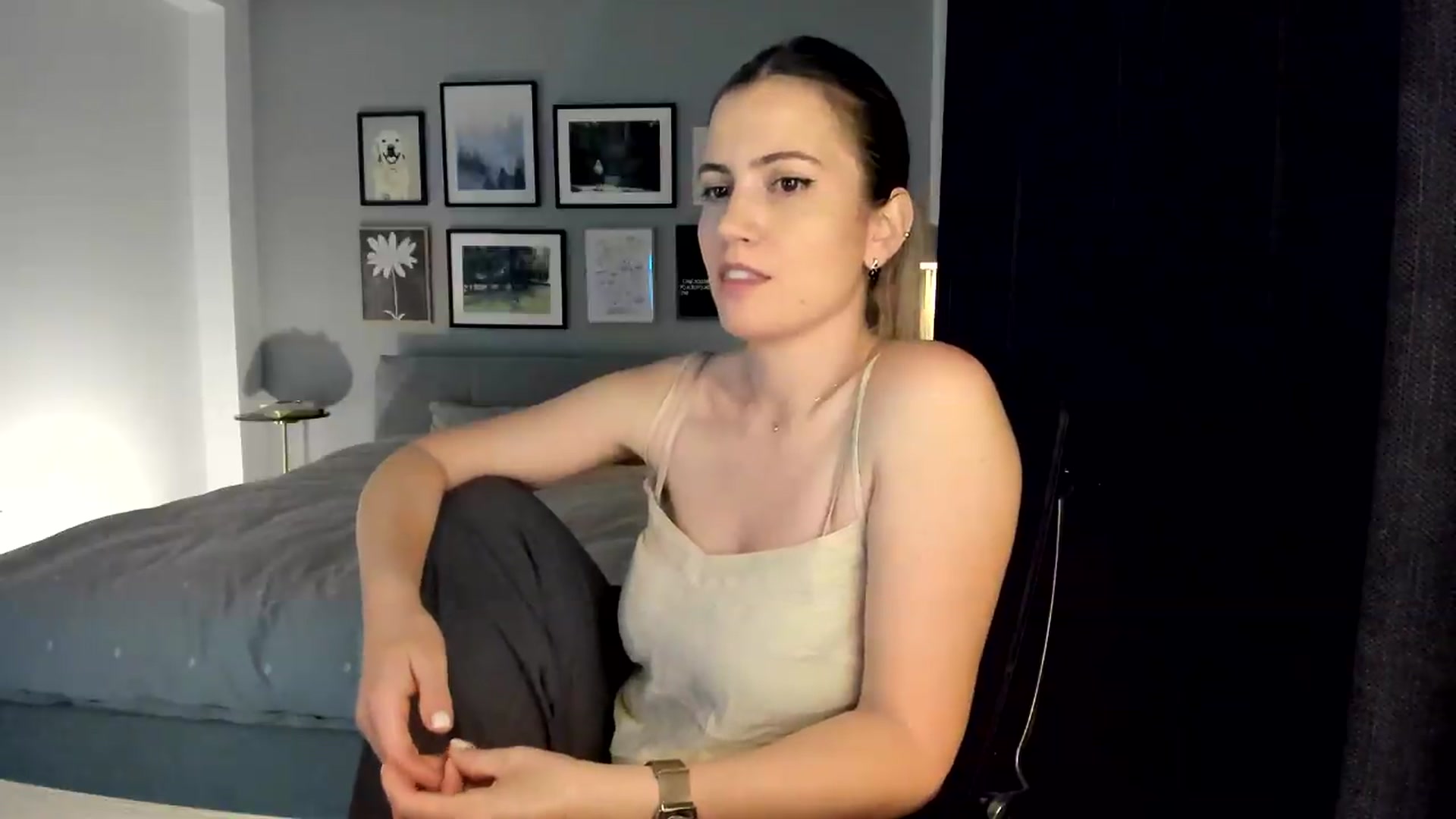 Gallery image thumbnail from happyendings_'s myfreecams stream on, 06/19/2026, 22:45 image 14 of 20