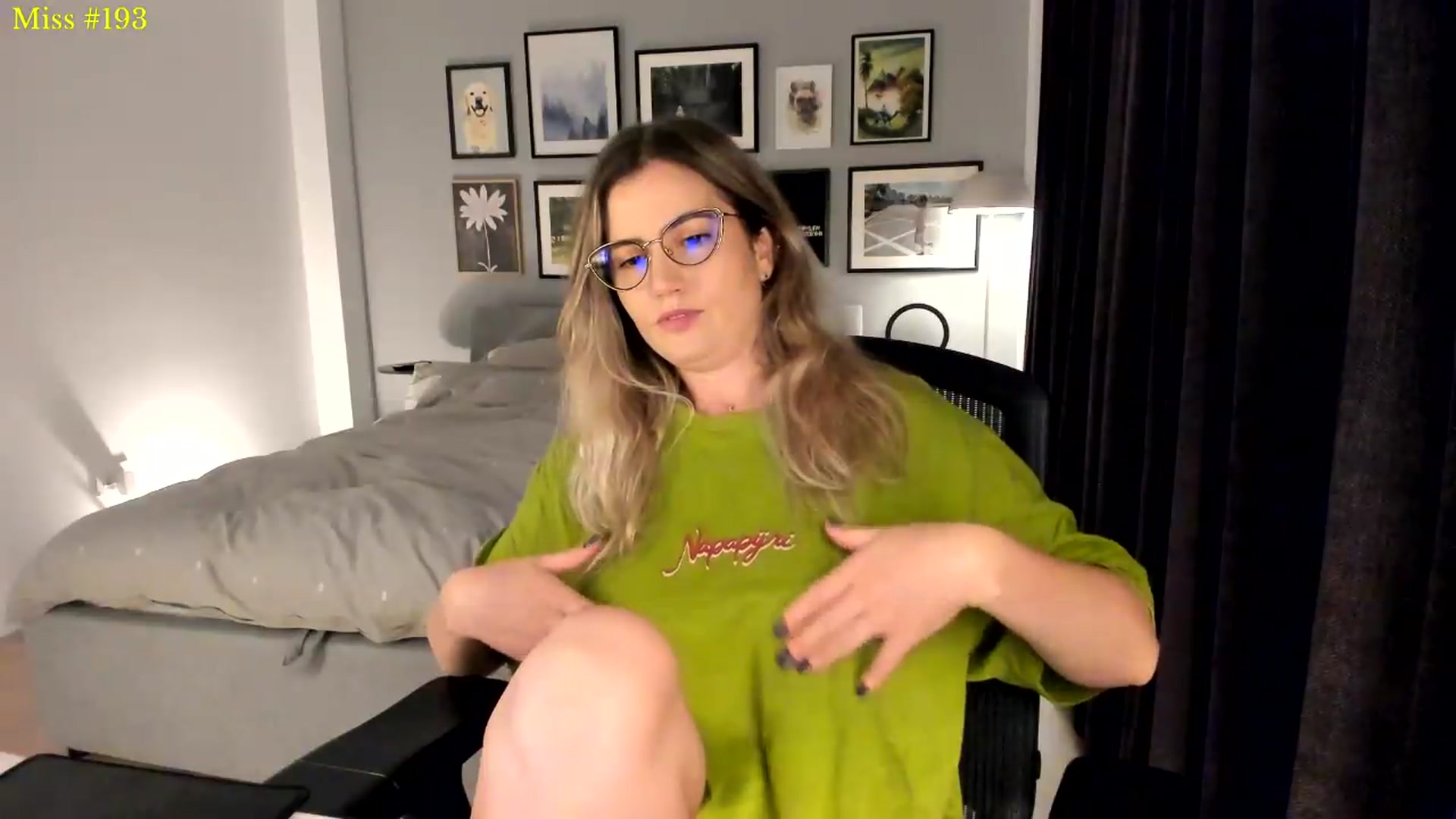 Gallery image thumbnail from happyendings_'s myfreecams stream on, 06/27/2026, 22:31 image 4 of 20