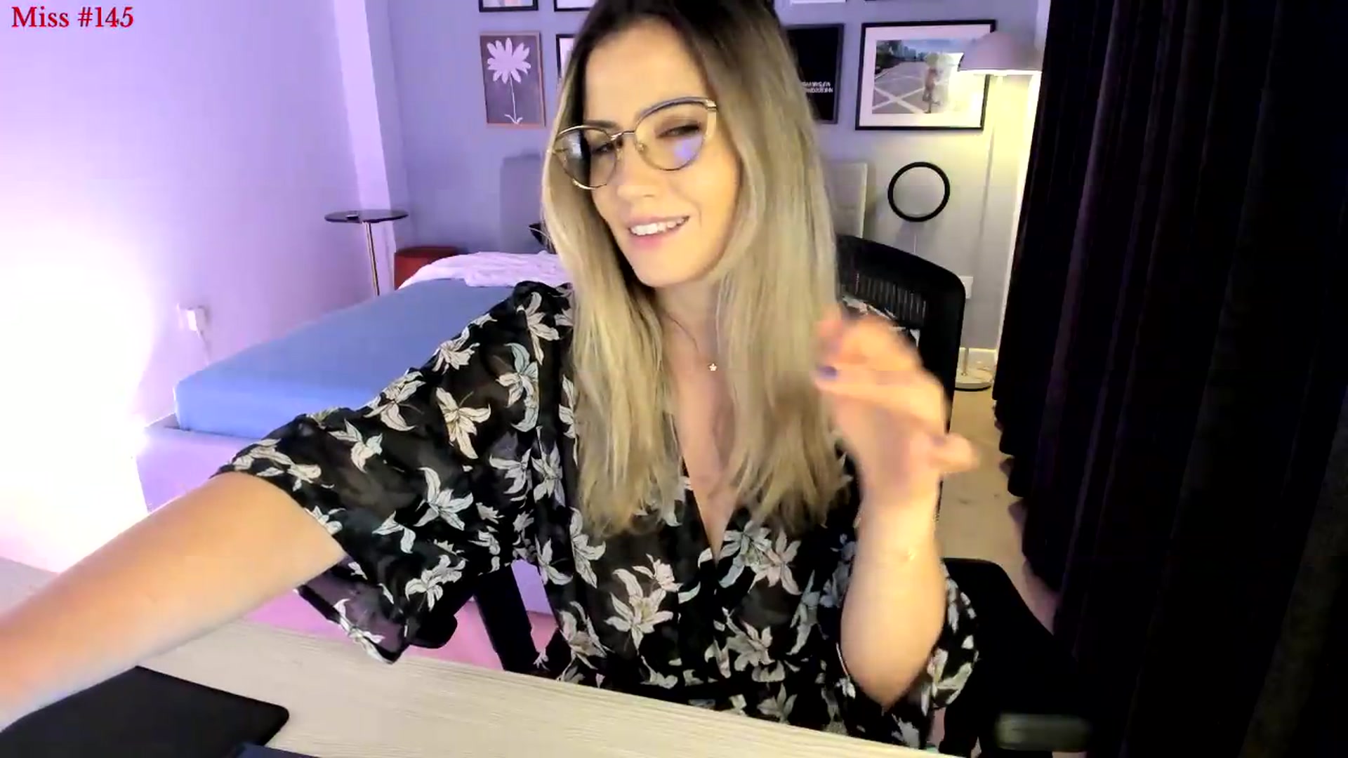 Gallery image thumbnail from happyendings_'s myfreecams stream on, 07/05/2026, 24:12 image 2 of 20