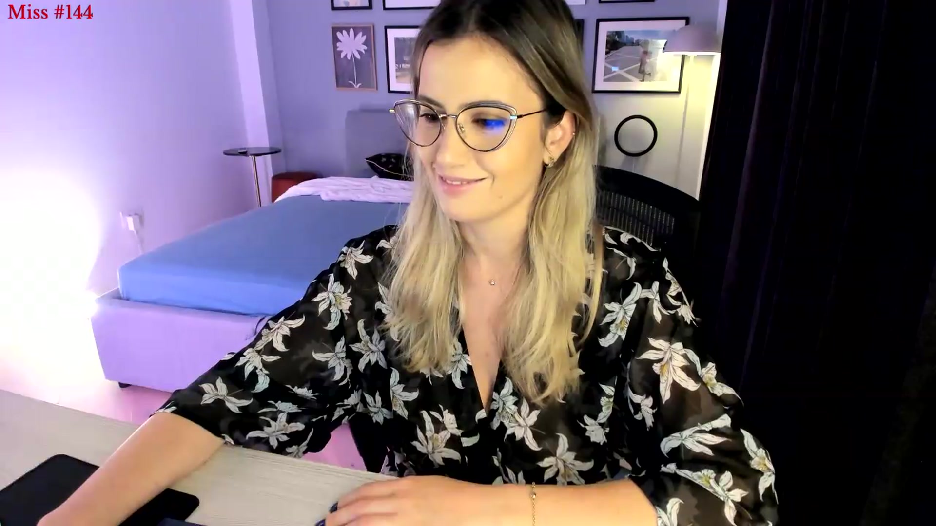 Gallery image thumbnail from happyendings_'s myfreecams stream on, 07/05/2026, 24:12 image 4 of 20