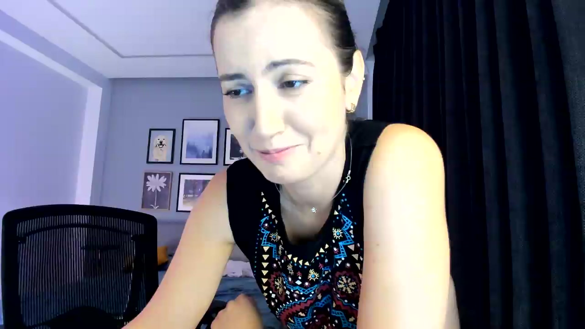 Gallery image thumbnail from happyendings_'s myfreecams stream on, 07/18/2026, 04:12 image 18 of 20
