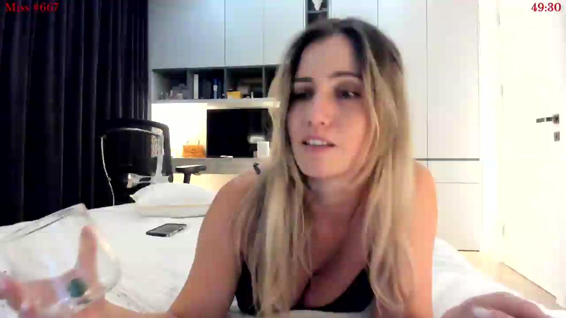 Gallery image thumbnail from happyendings_'s myfreecams stream on, 08/15/2026, 22:27 image 14 of 20