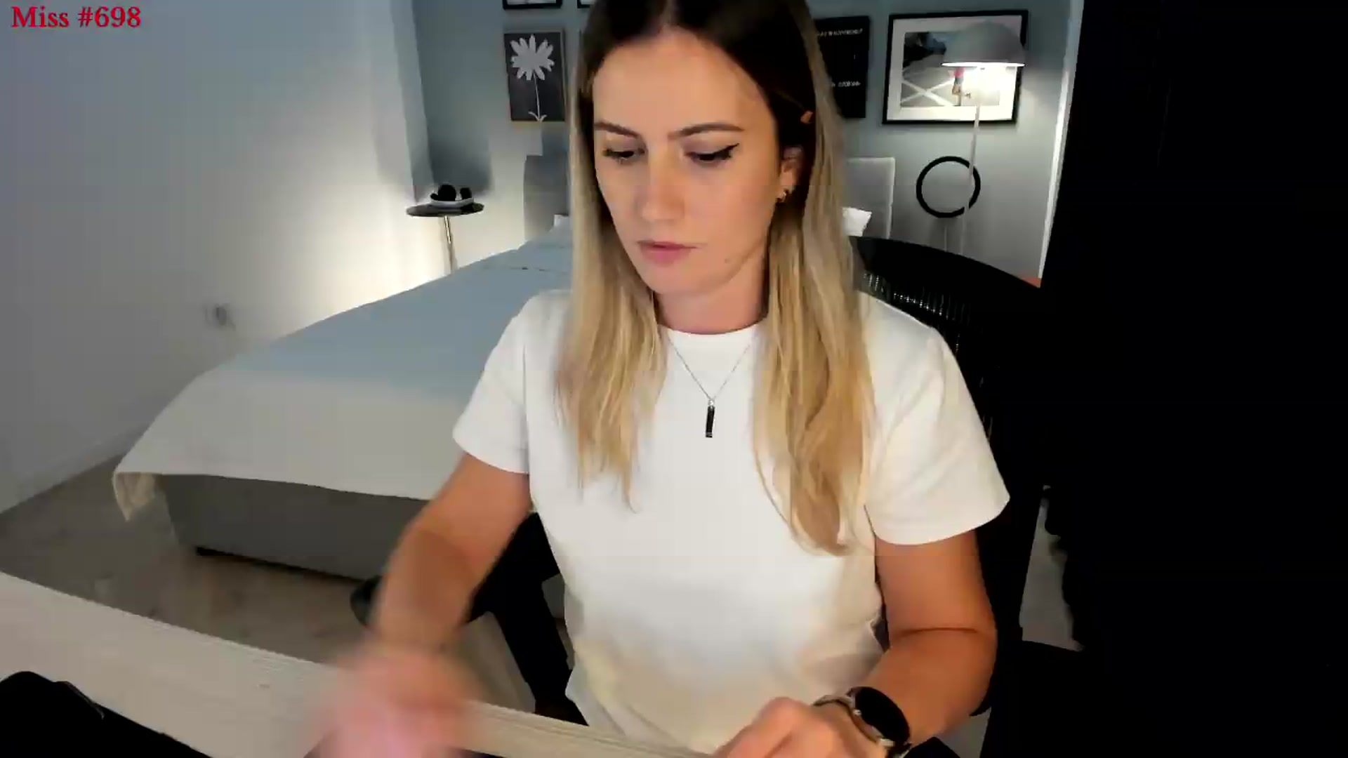 Gallery image thumbnail from happyendings_'s myfreecams stream on, 08/19/2026, 23:01 image 1 of 20