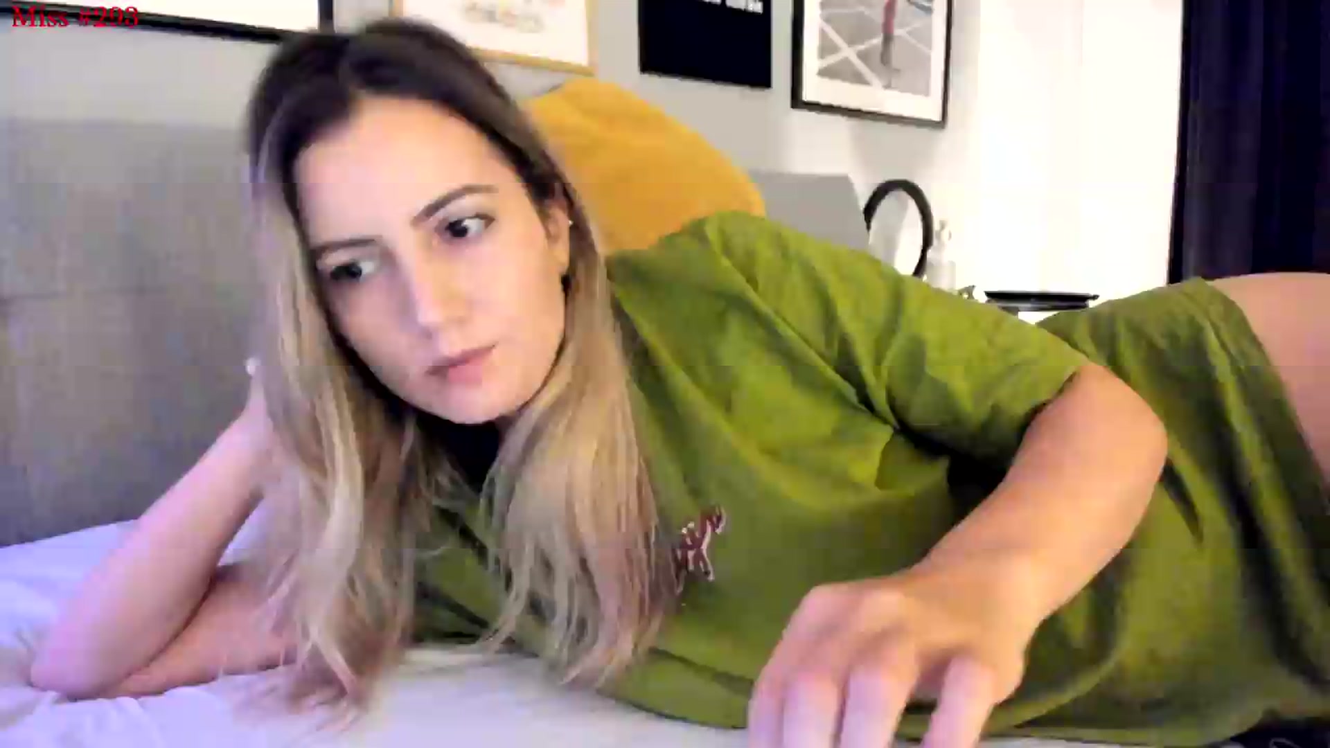 Gallery image thumbnail from happyendings_'s myfreecams stream on, 08/25/2026, 21:33 image 17 of 20