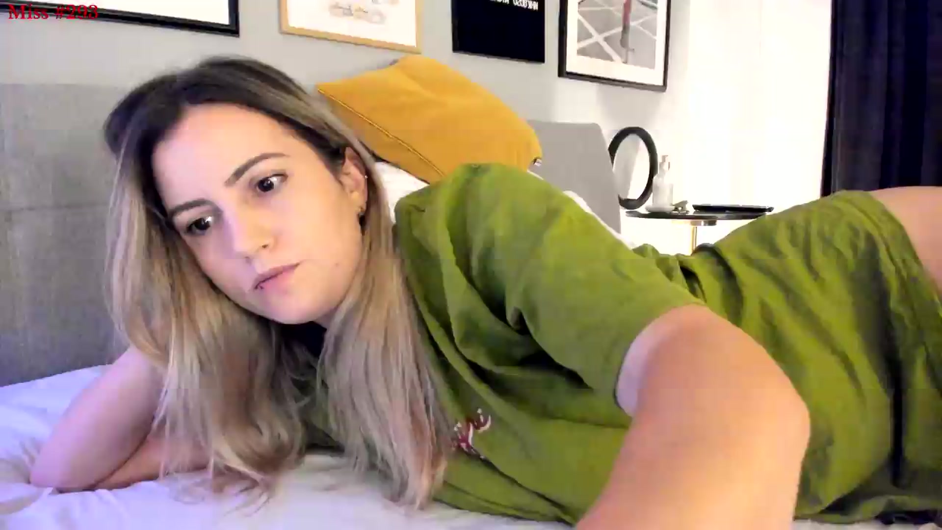 Gallery image thumbnail from happyendings_'s myfreecams stream on, 08/25/2026, 21:33 image 18 of 20
