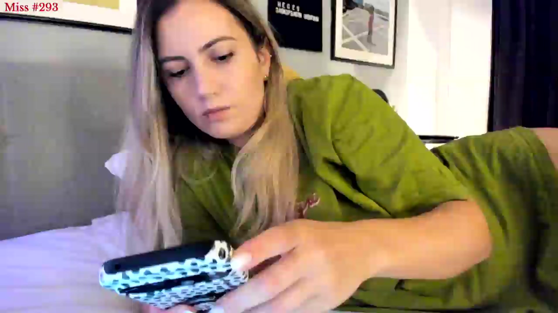 Gallery image thumbnail from happyendings_'s myfreecams stream on, 08/25/2026, 21:33 image 15 of 20