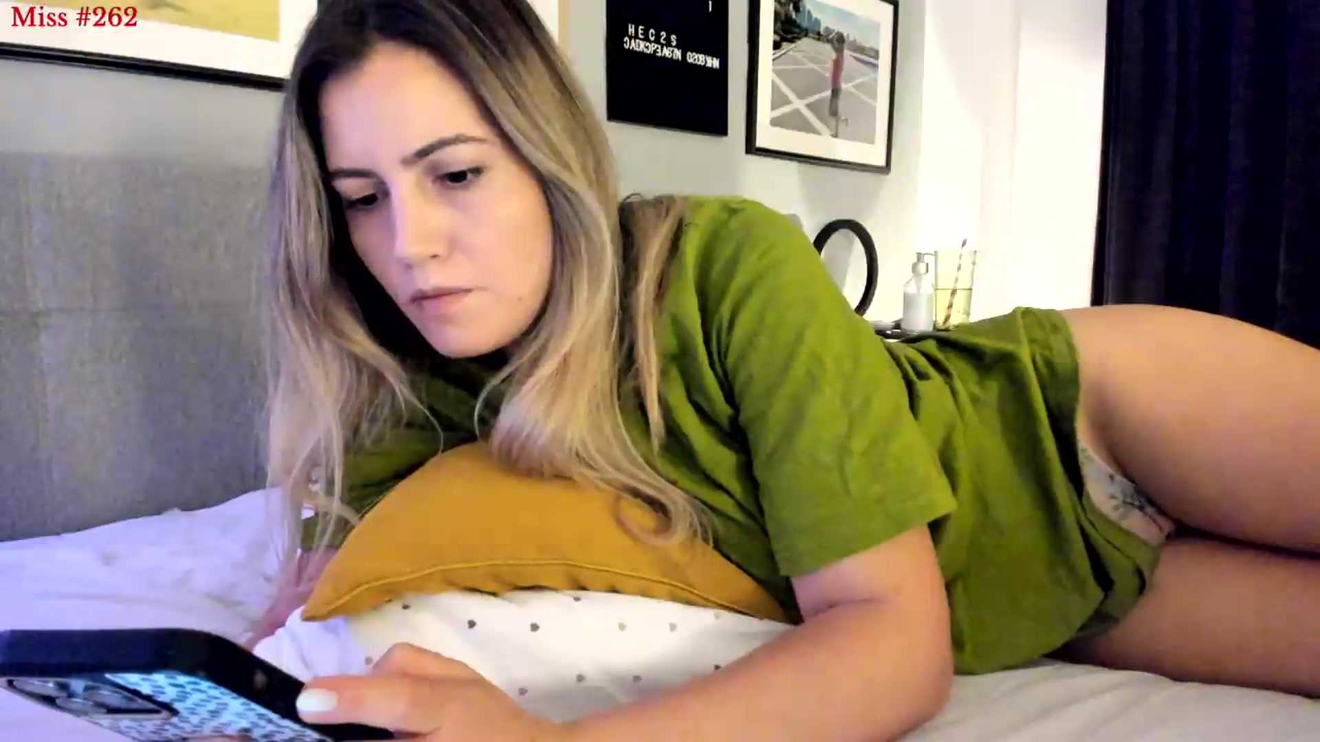 Gallery image thumbnail from happyendings_'s myfreecams stream on, 08/25/2026, 22:49 image 12 of 20