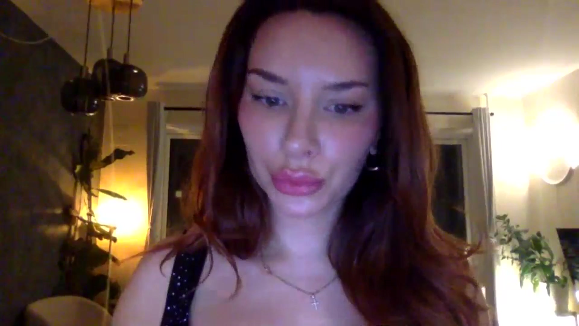 Gallery image thumbnail from happylilgirl's myfreecams stream on, 12/16/2024, 19:19 image 12 of 20