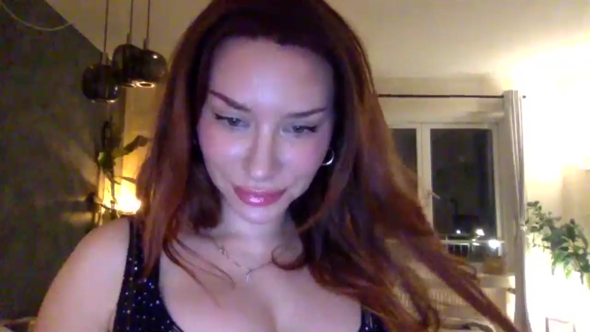 Gallery image thumbnail from happylilgirl's myfreecams stream on, 12/16/2024, 19:19 image 16 of 20