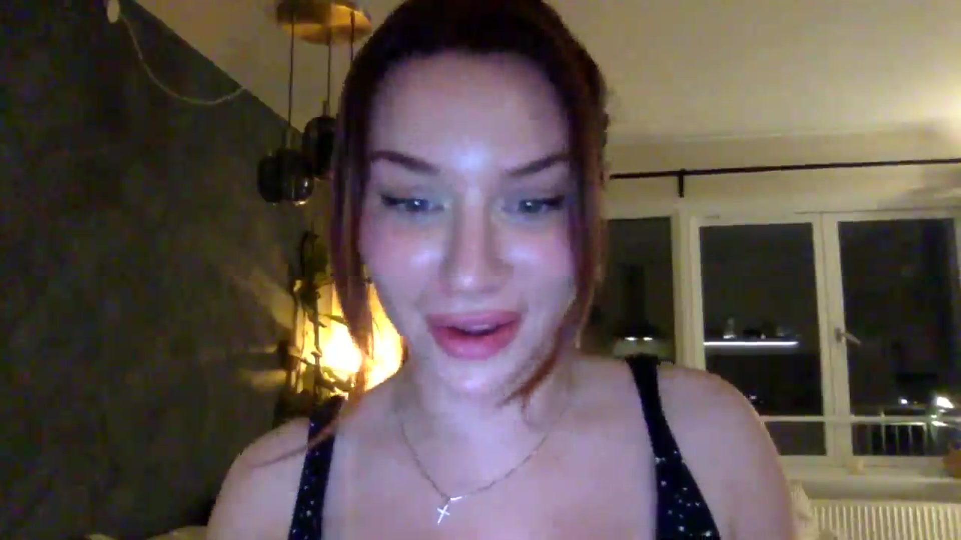 Gallery image thumbnail from happylilgirl's myfreecams stream on, 12/18/2024, 20:35 image 14 of 20