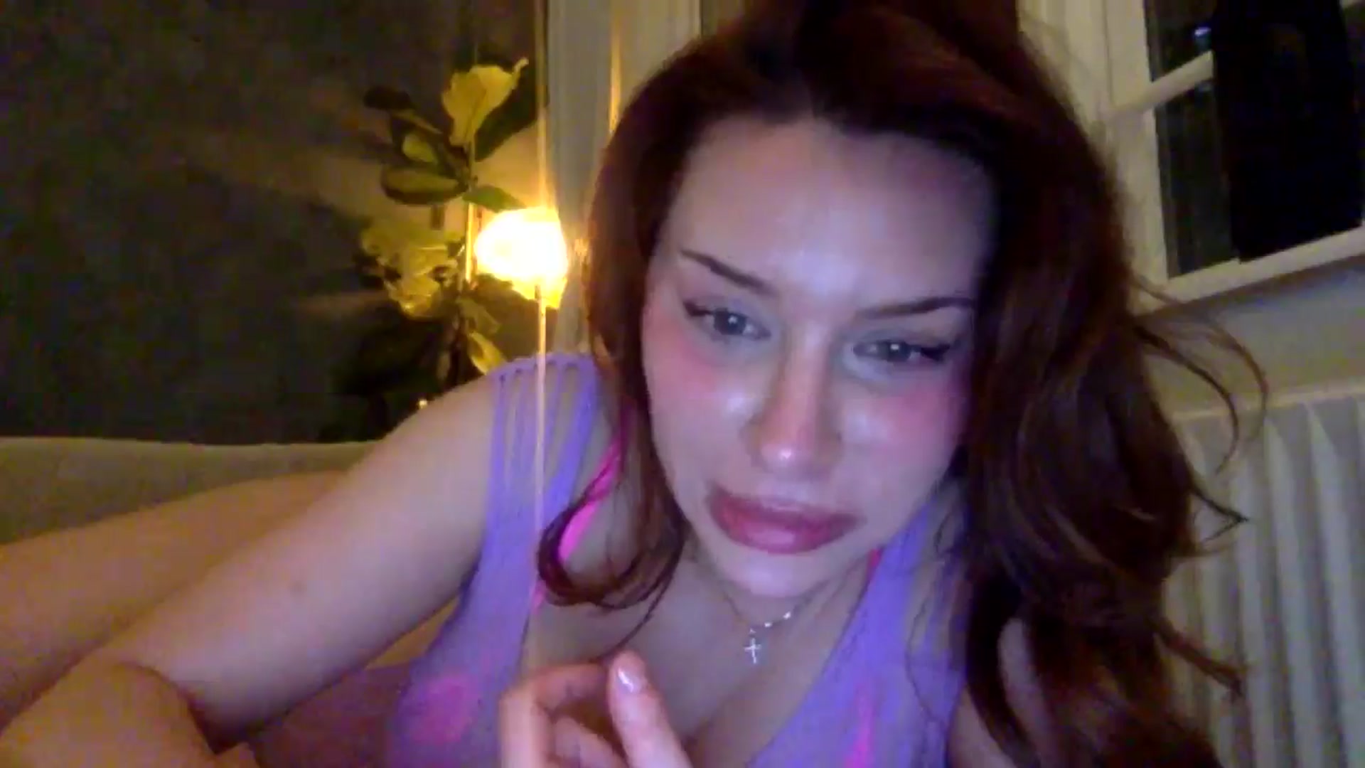 Gallery image thumbnail from happylilgirl's myfreecams stream on, 04/05/2025, 22:09 image 4 of 20