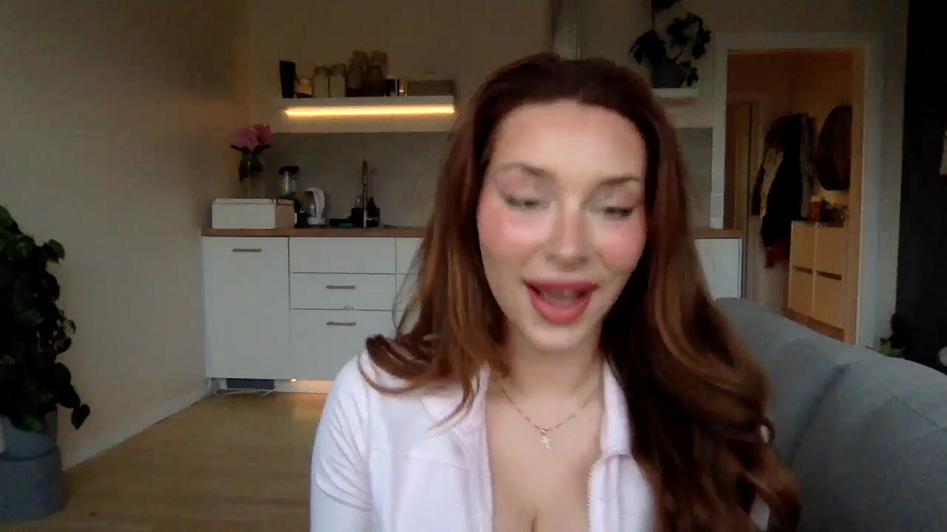 Gallery image thumbnail from happylilgirl's myfreecams stream on, 06/09/2025, 18:59 image 13 of 20