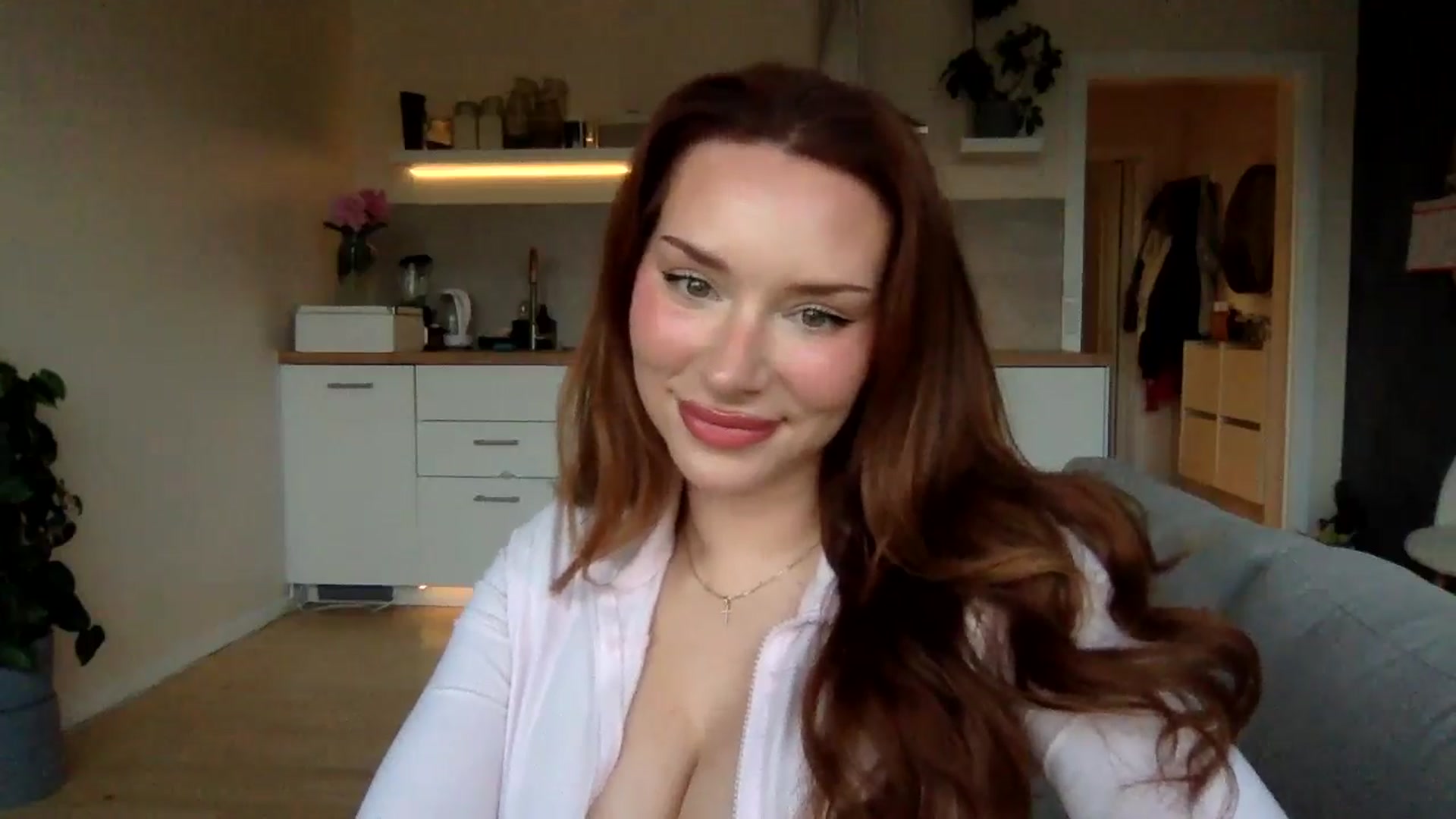 Gallery image thumbnail from happylilgirl's myfreecams stream on, 06/09/2025, 18:59 image 15 of 20