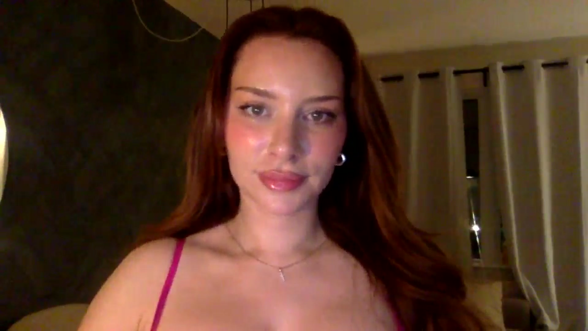 Gallery image thumbnail from happylilgirl's myfreecams stream on, 06/13/2025, 21:58 image 15 of 20