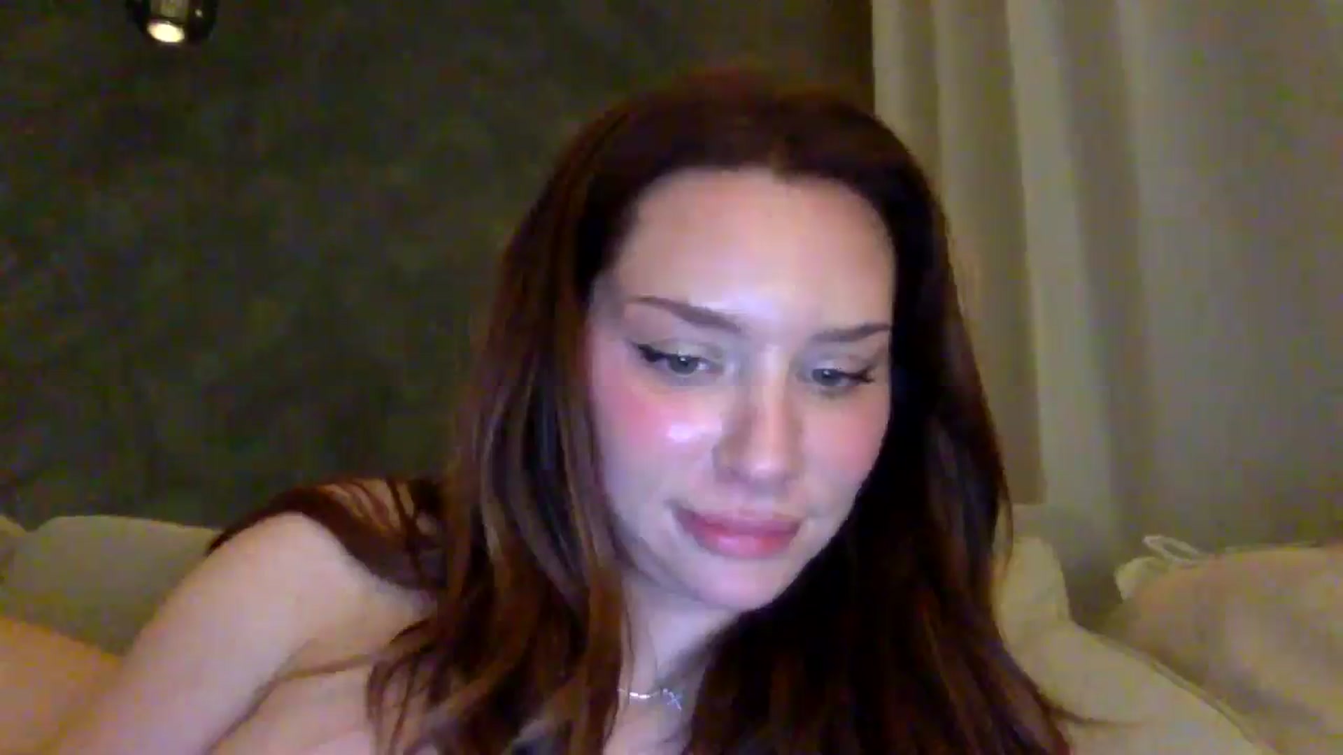 Gallery image thumbnail from happylilgirl's myfreecams stream on, 06/13/2025, 22:52 image 2 of 20