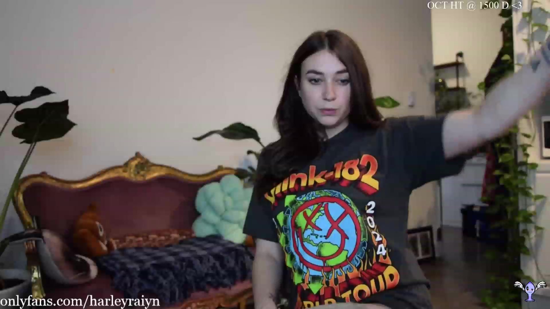 Gallery image thumbnail from harley_raiyn's myfreecams stream on, 10/20/2023, 23:07 image 15 of 20