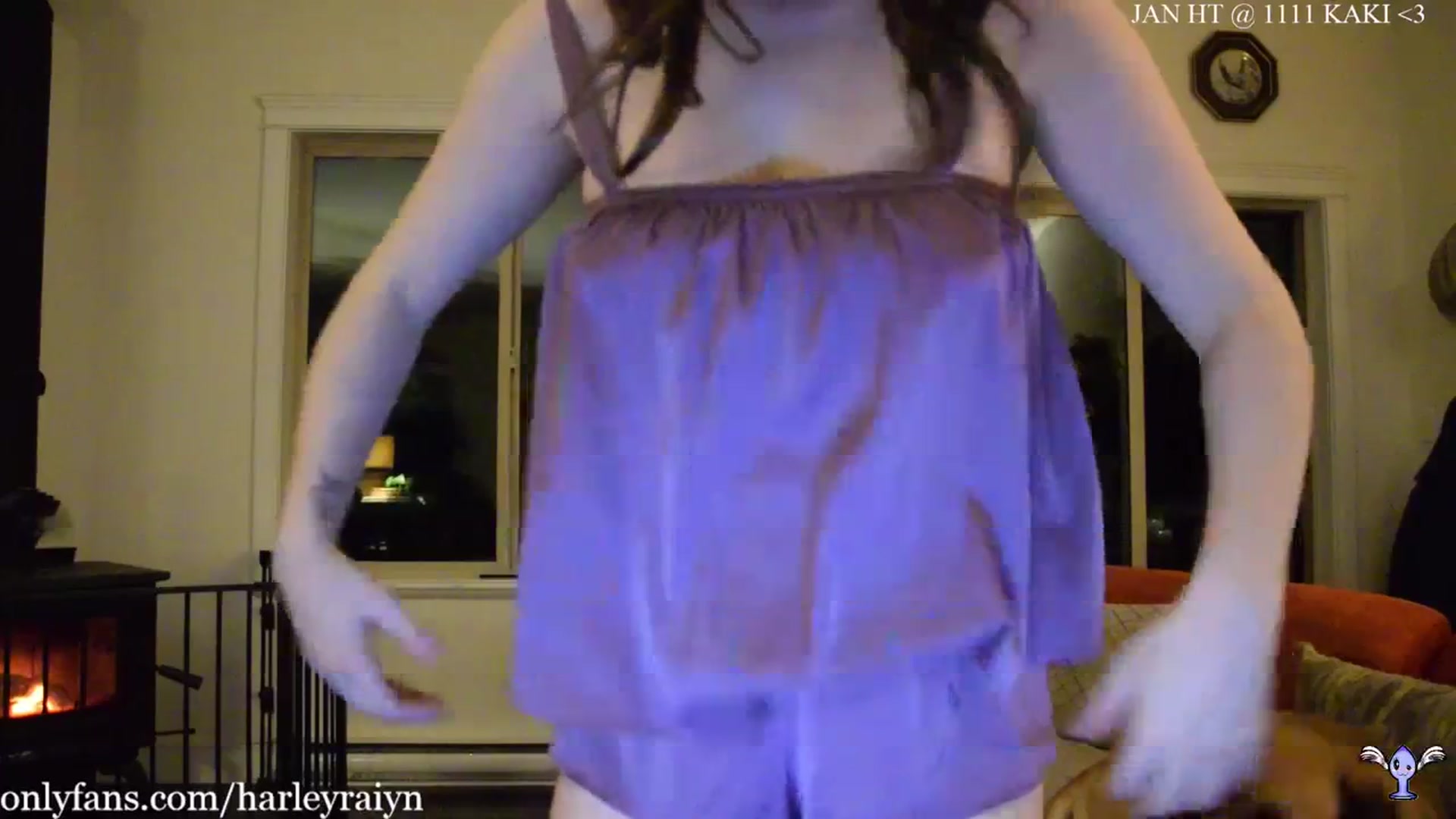 Gallery image thumbnail from harley_raiyn's myfreecams stream on, 01/23/2024, 03:08 image 12 of 20