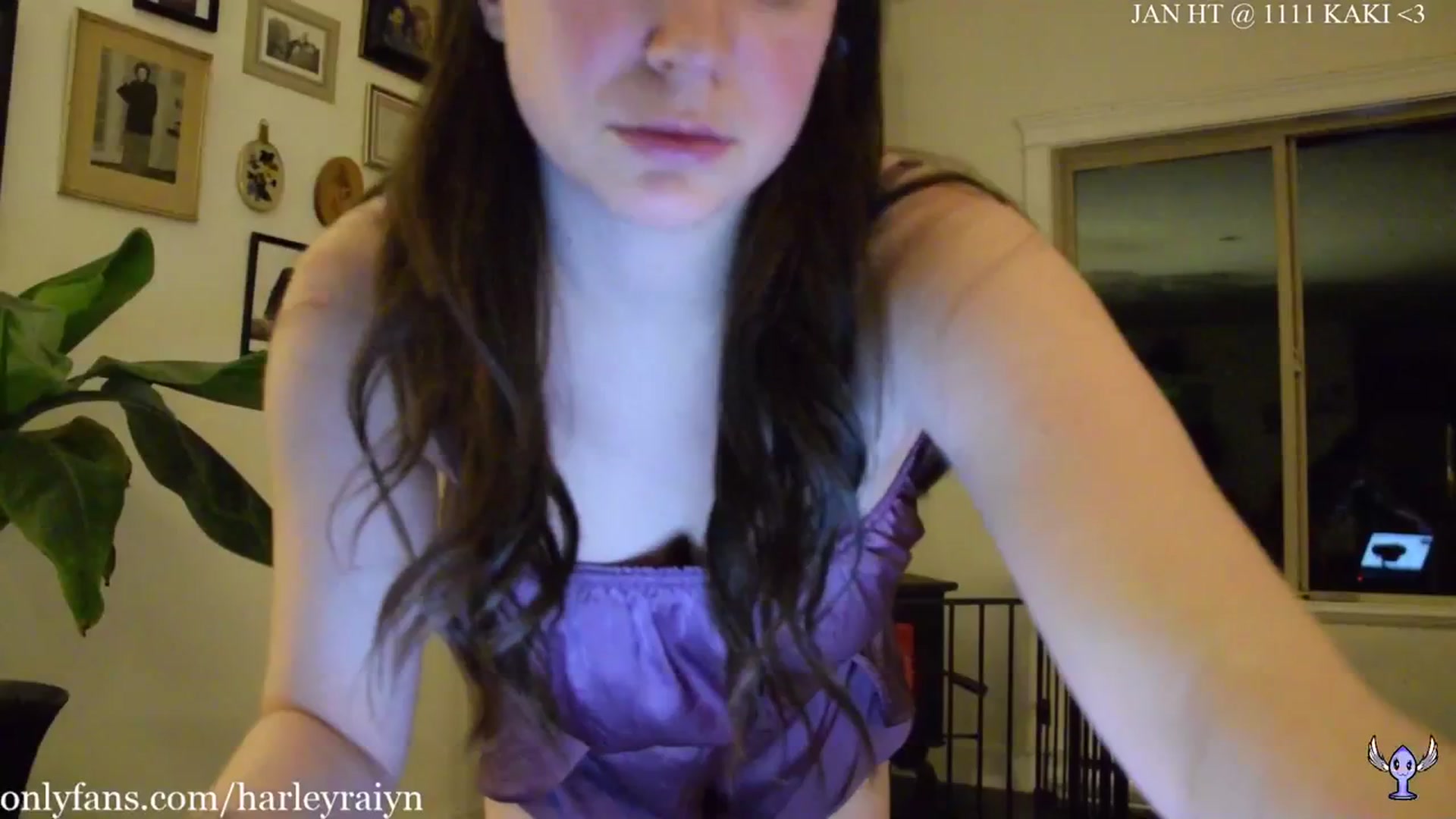 Gallery image thumbnail from harley_raiyn's myfreecams stream on, 01/23/2024, 03:08 image 1 of 20
