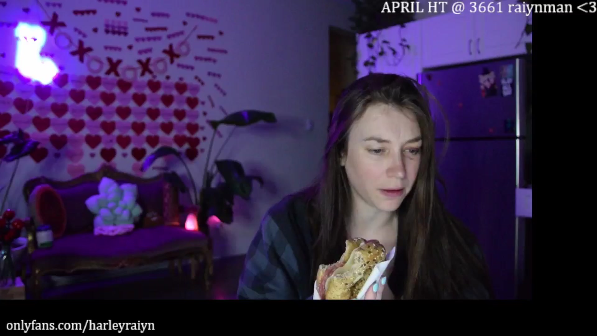 Gallery image thumbnail from harley_raiyn's myfreecams stream on, 04/28/2024, 11:12 image 15 of 20
