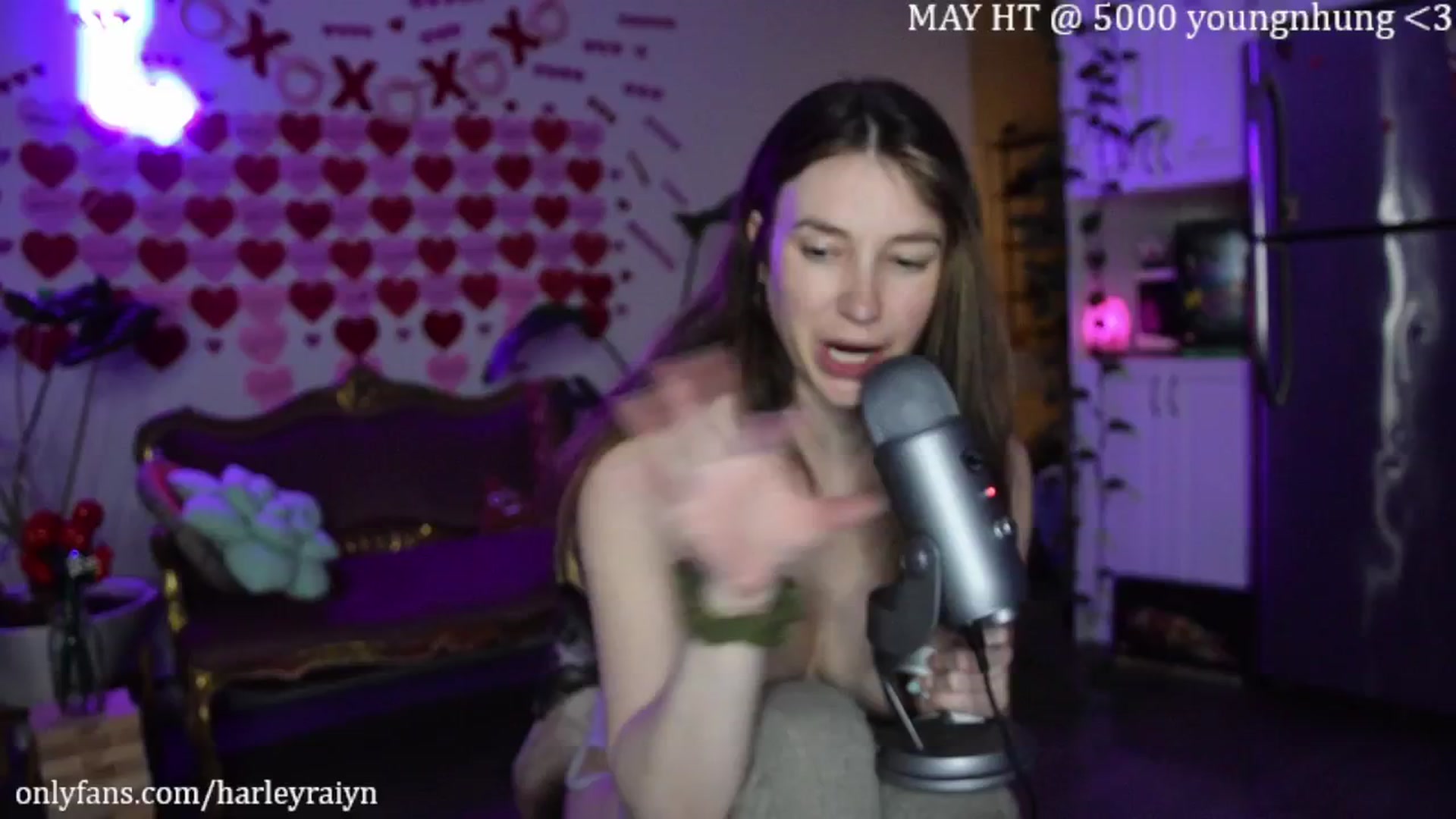 Gallery image thumbnail from harley_raiyn's myfreecams stream on, 05/25/2024, 11:32 image 17 of 20
