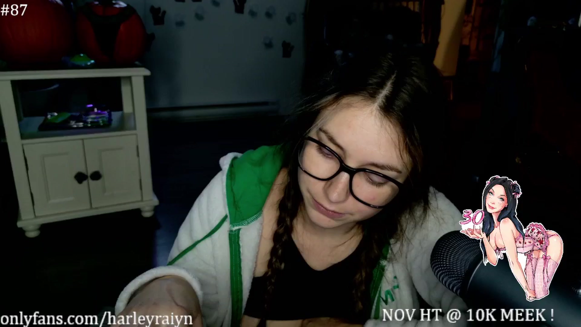Gallery image thumbnail from harley_raiyn's myfreecams stream on, 11/03/2024, 10:25 image 8 of 20