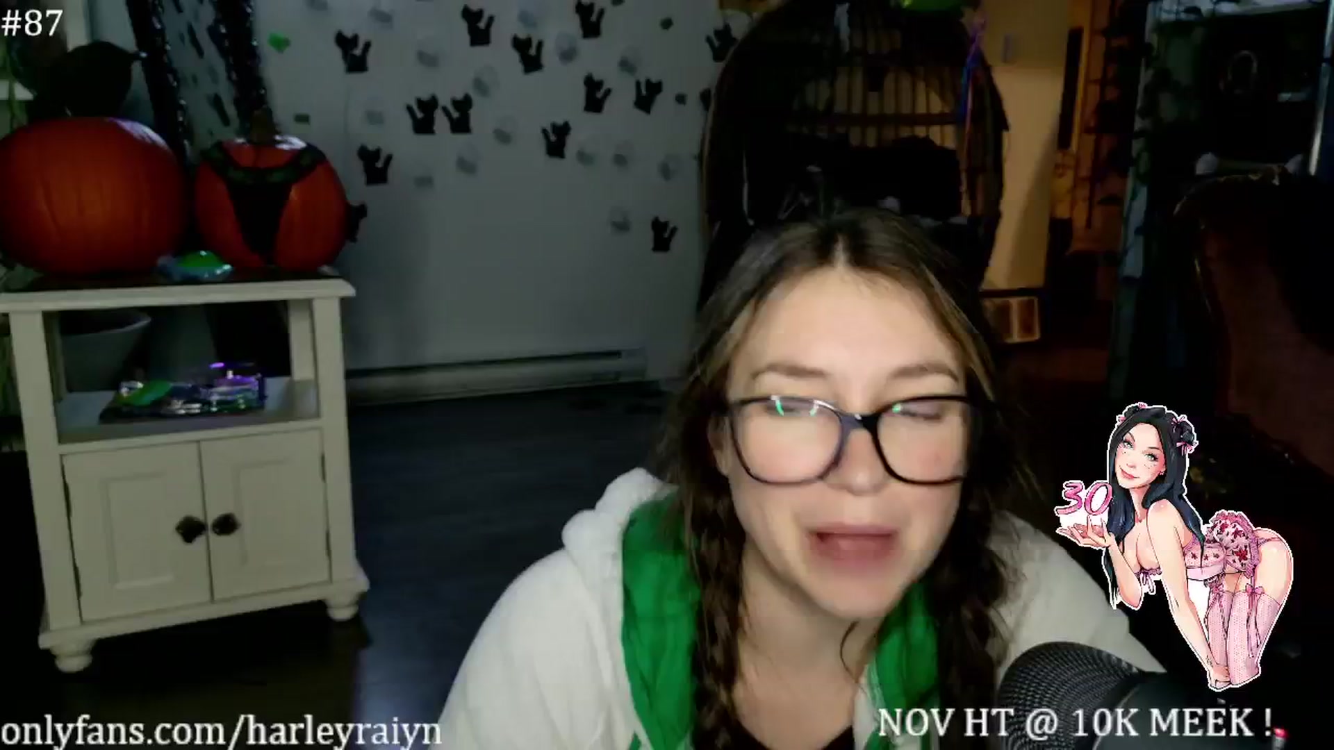 Gallery image thumbnail from harley_raiyn's myfreecams stream on, 11/03/2024, 10:25 image 7 of 20
