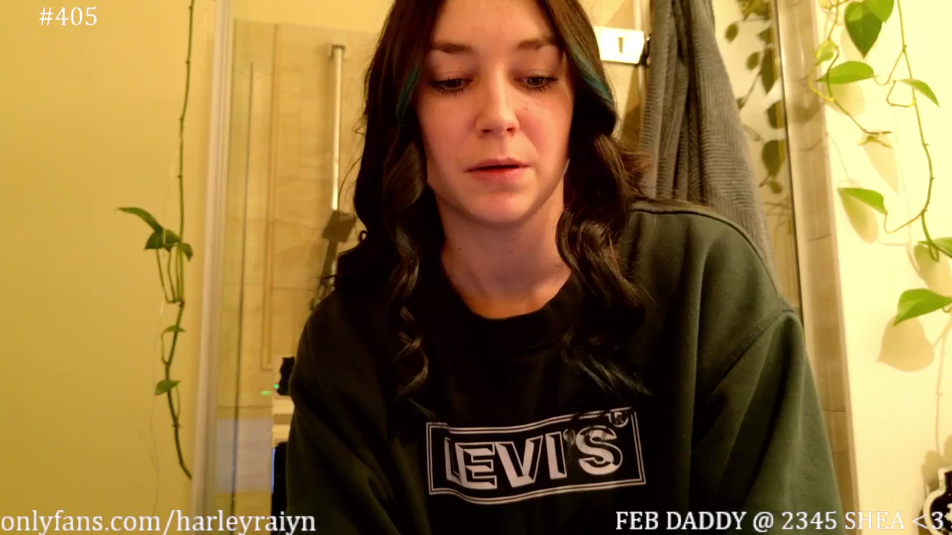 Gallery image thumbnail from harley_raiyn's myfreecams stream on, 02/23/2025, 03:45 image 10 of 20