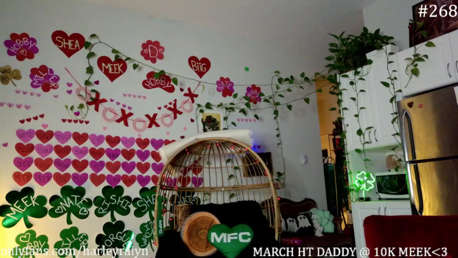 Gallery image thumbnail from harley_raiyn's myfreecams stream on, 03/29/2025, 06:05 image 8 of 20