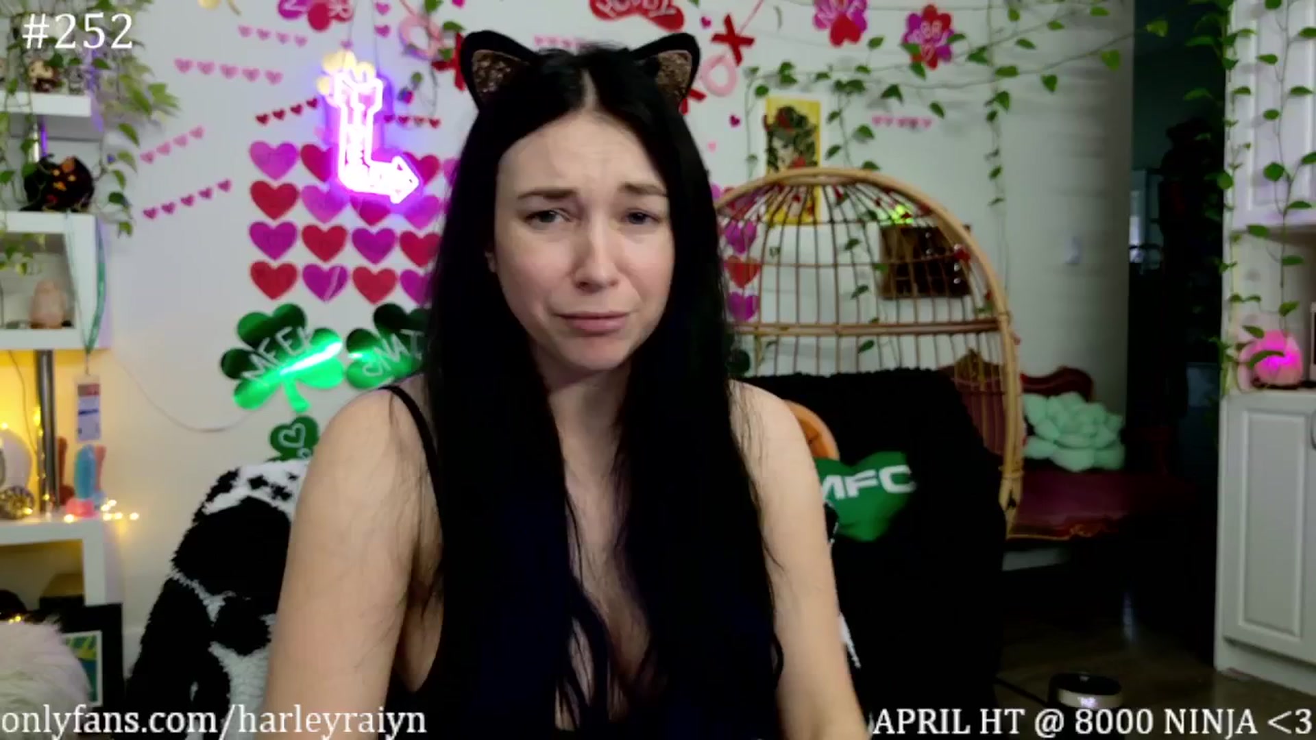 Gallery image thumbnail from harley_raiyn's myfreecams stream on, 04/20/2025, 04:20 image 4 of 20