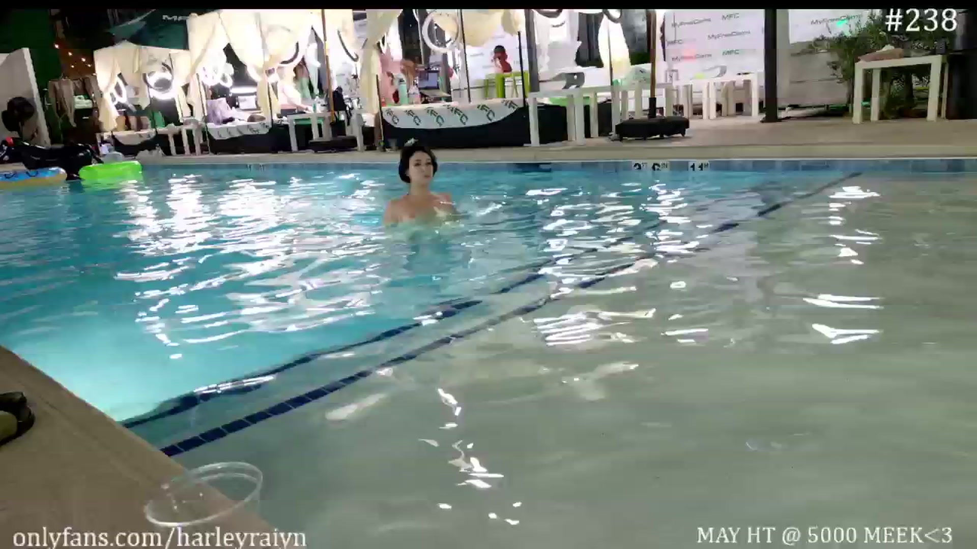 Gallery image thumbnail from harley_raiyn's myfreecams stream on, 05/21/2025, 08:11 image 8 of 20