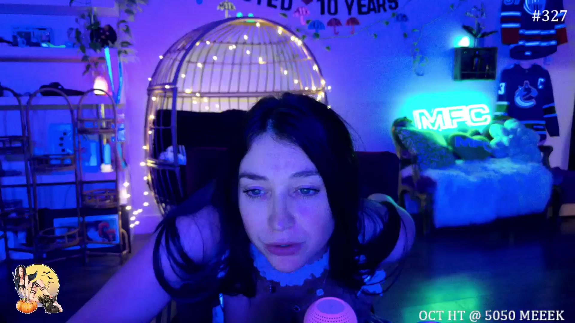 Gallery image thumbnail from harley_raiyn's myfreecams stream on, 10/19/2025, 07:42 image 15 of 20