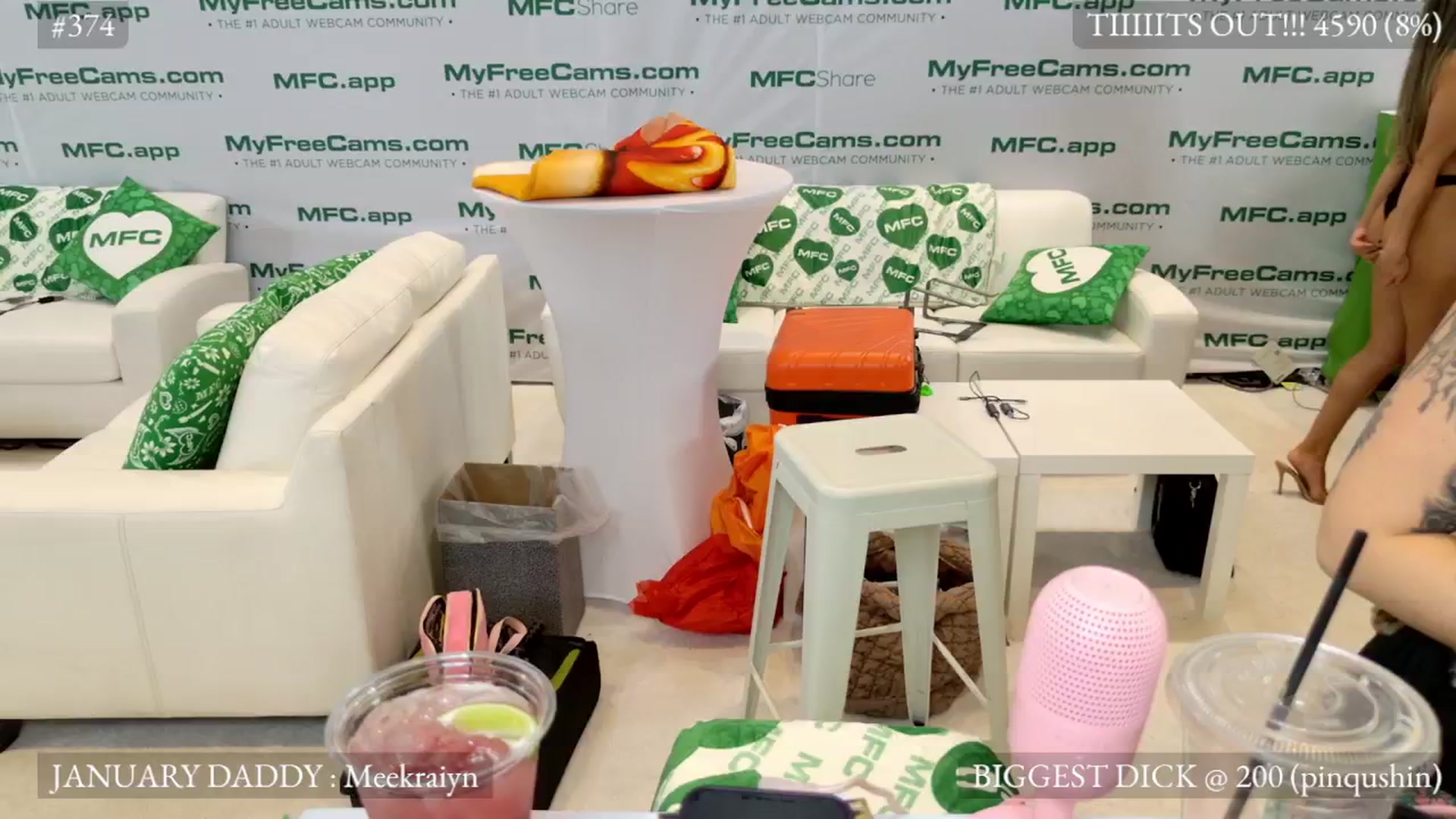 Gallery image thumbnail from harley_raiyn's myfreecams stream on, 01/24/2026, 23:50 image 3 of 20