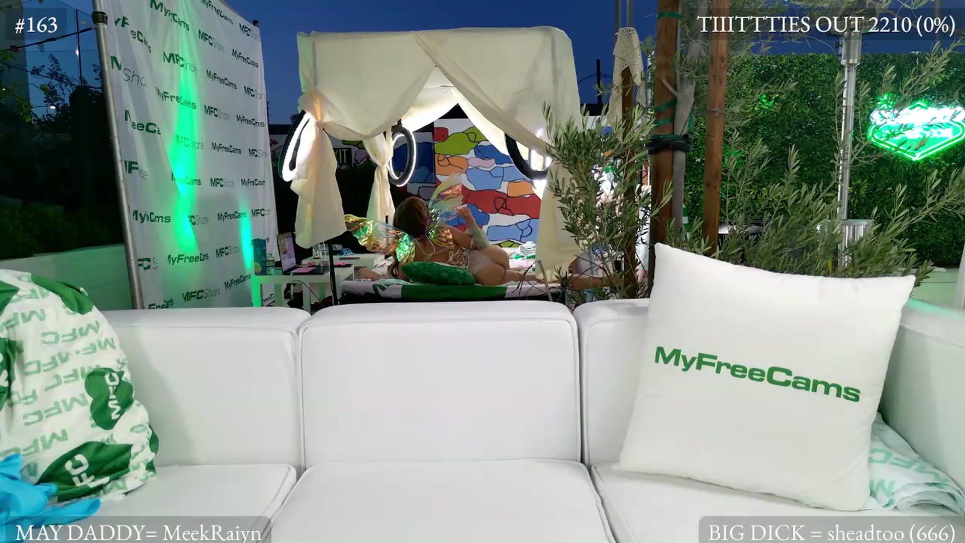 Gallery image thumbnail from harley_raiyn's myfreecams stream on, 05/20/2026, 05:09 image 11 of 20