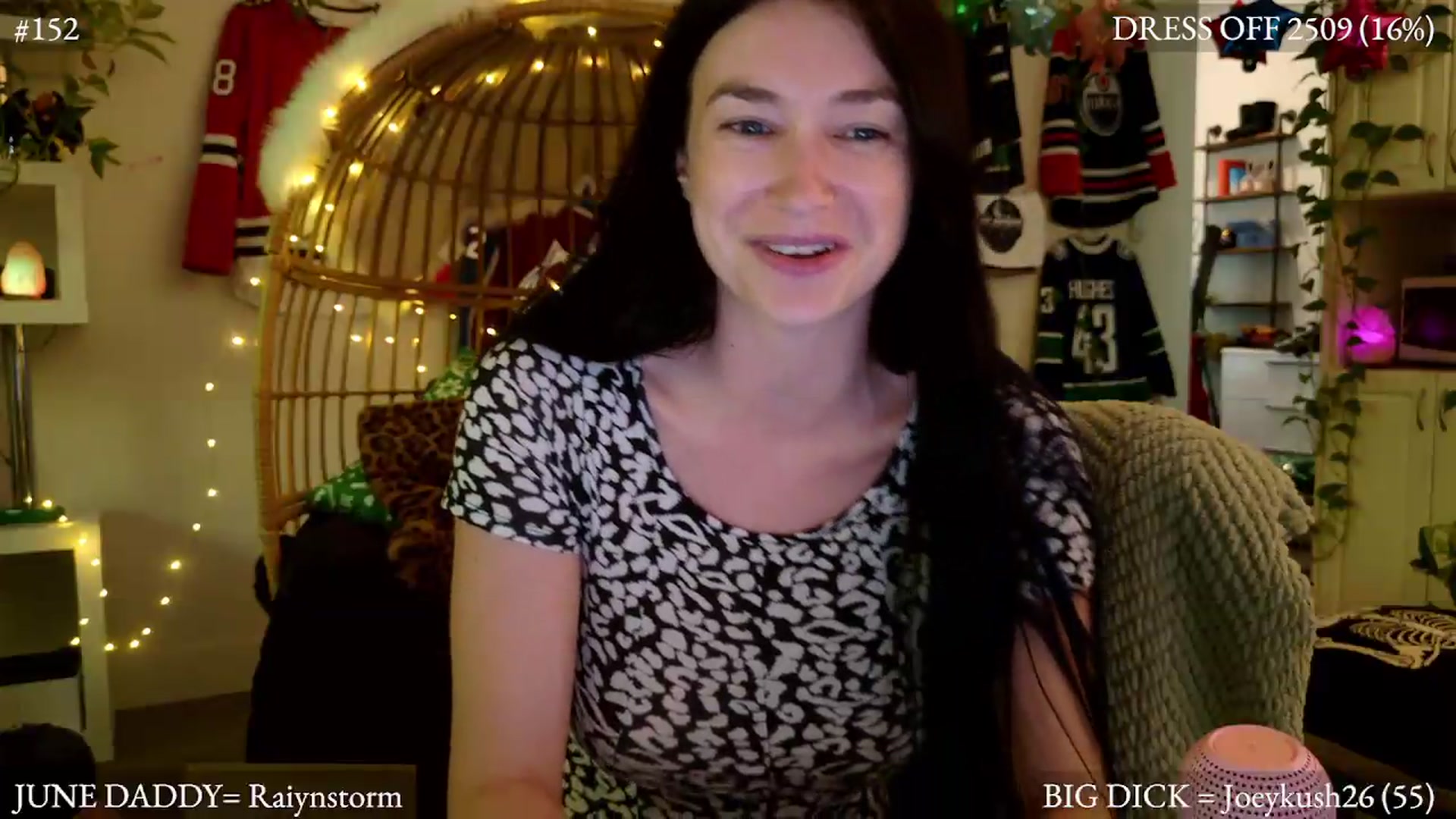 Gallery image thumbnail from harley_raiyn's myfreecams stream on, 06/21/2026, 05:25 image 10 of 20