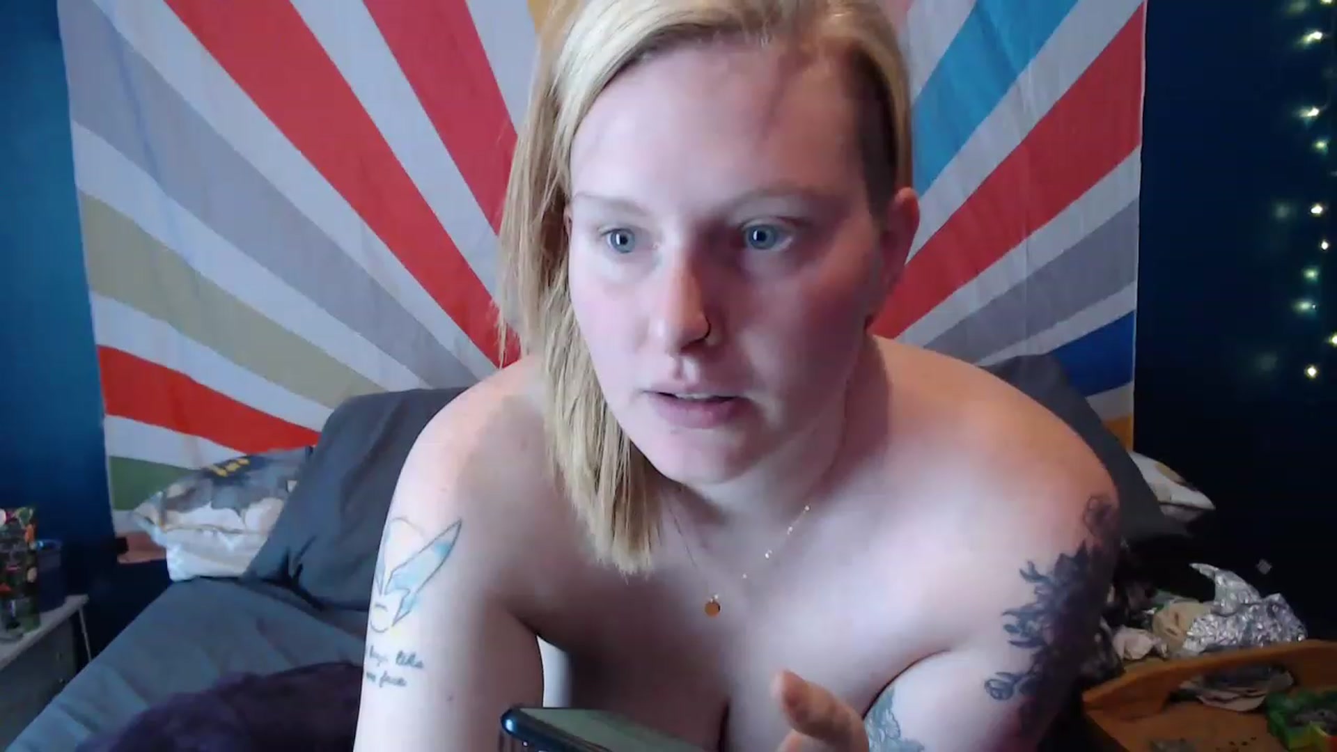 Gallery image thumbnail from haydengray1's myfreecams stream on, 11/18/2022, 15:03 image 9 of 20