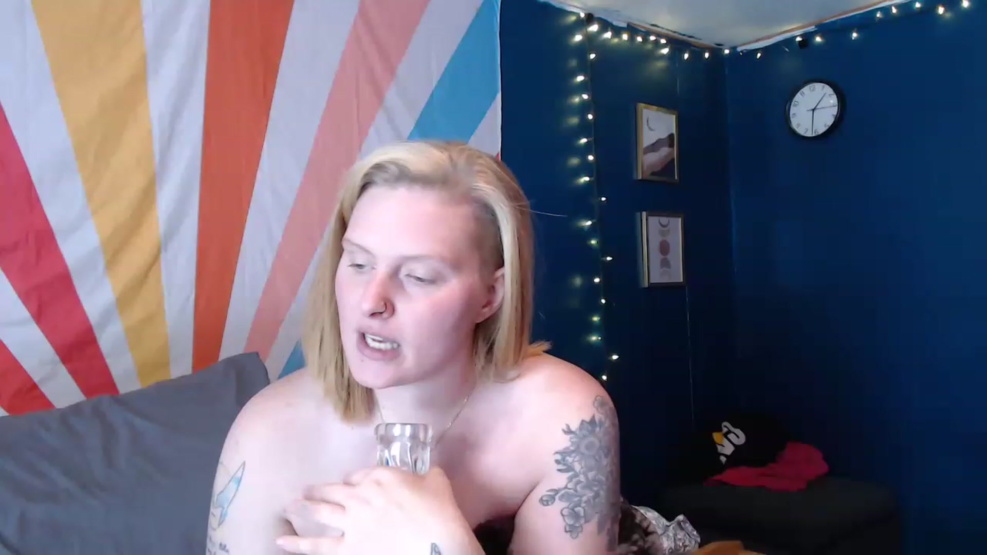 Gallery image thumbnail from haydengray1's myfreecams stream on, 11/18/2022, 19:45 image 15 of 20
