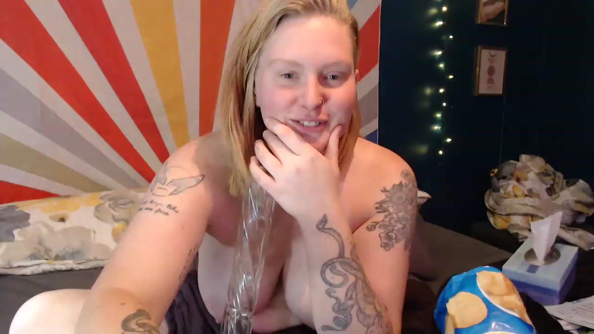 Gallery image thumbnail from haydengray1's myfreecams stream on, 11/21/2022, 17:46 image 19 of 20
