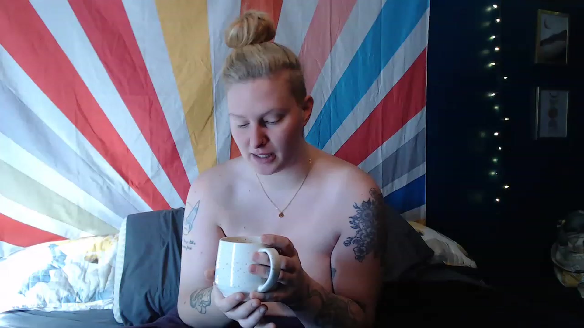 Gallery image thumbnail from haydengray1's myfreecams stream on, 11/22/2022, 16:16 image 19 of 20