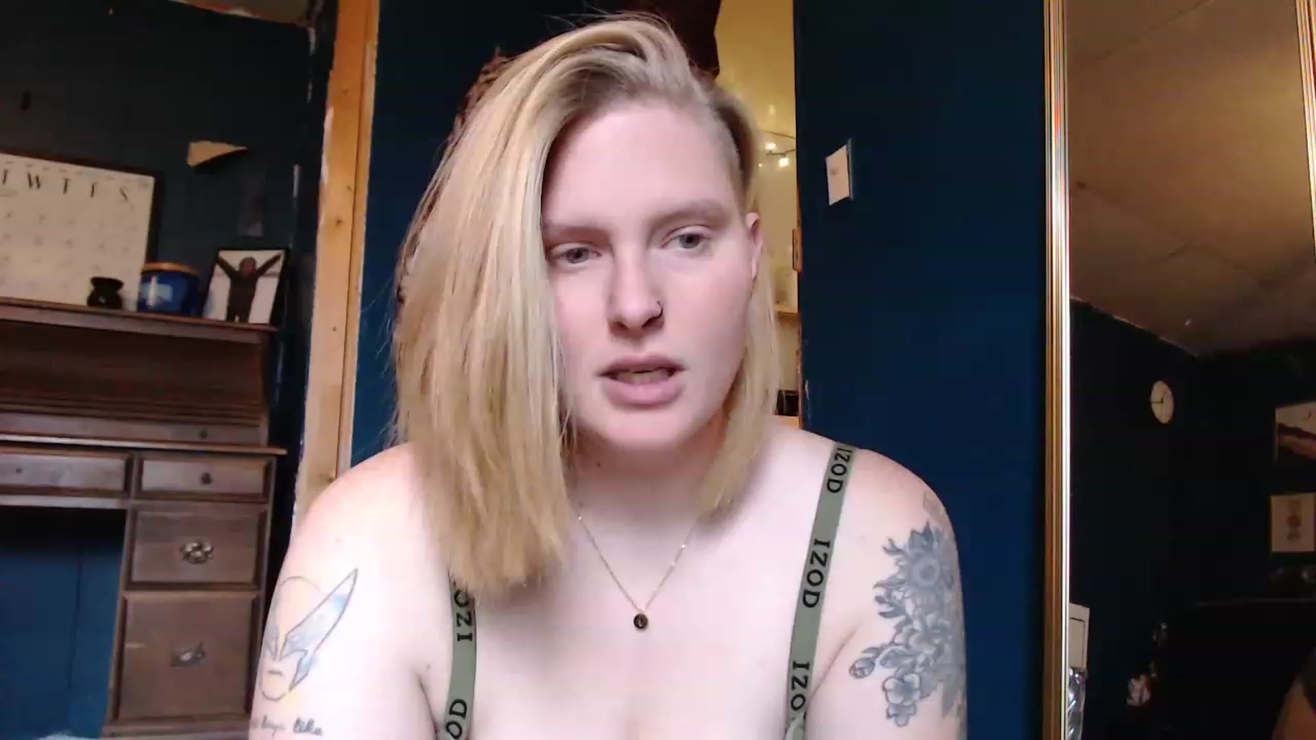Gallery image thumbnail from haydengray1's myfreecams stream on, 11/27/2022, 16:24 image 19 of 20