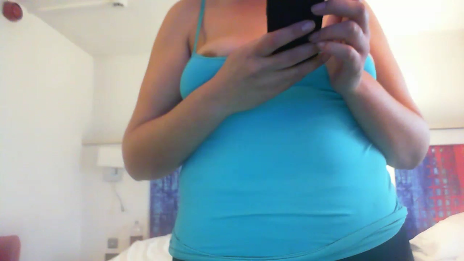 Gallery image thumbnail from hayley_london's myfreecams stream on, 12/01/2022, 13:12 image 12 of 20