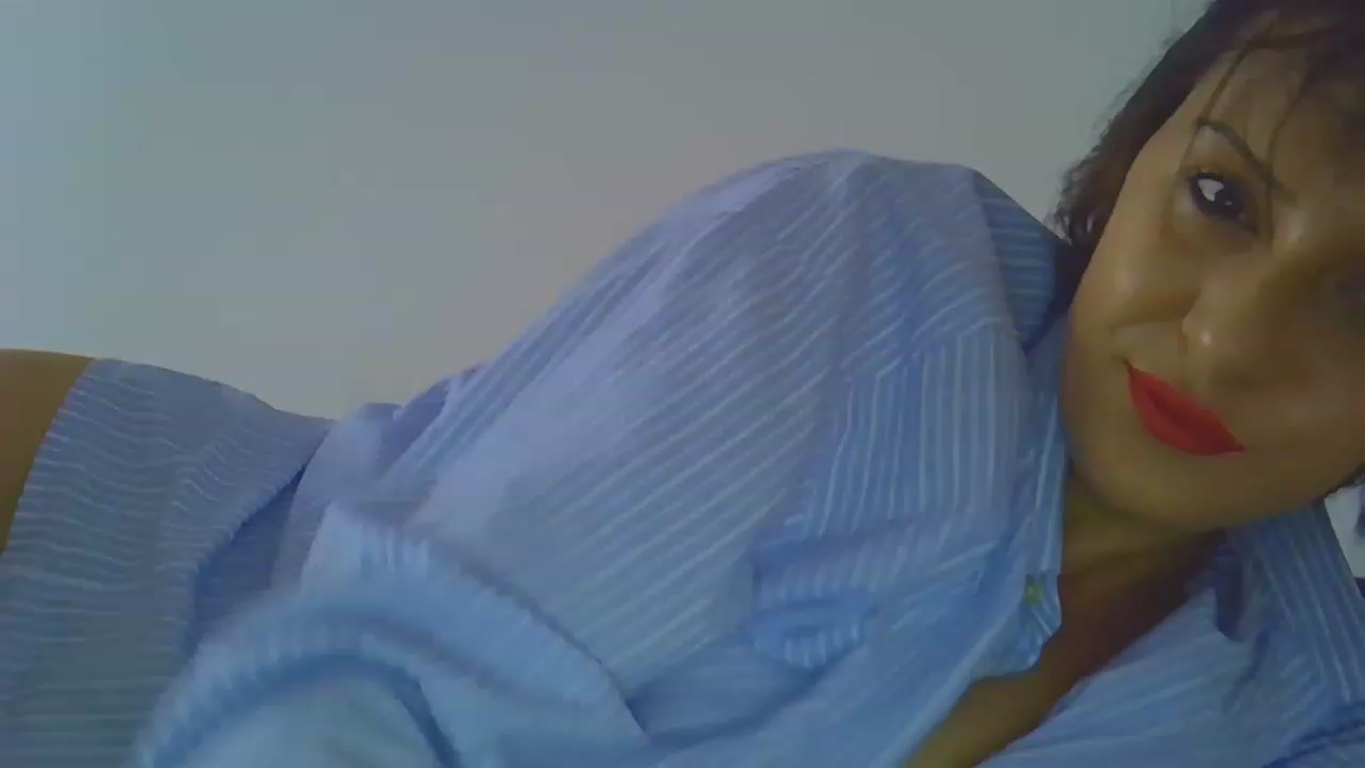 Gallery image thumbnail from hayley_london's myfreecams stream on, 04/09/2023, 12:16 image 6 of 20