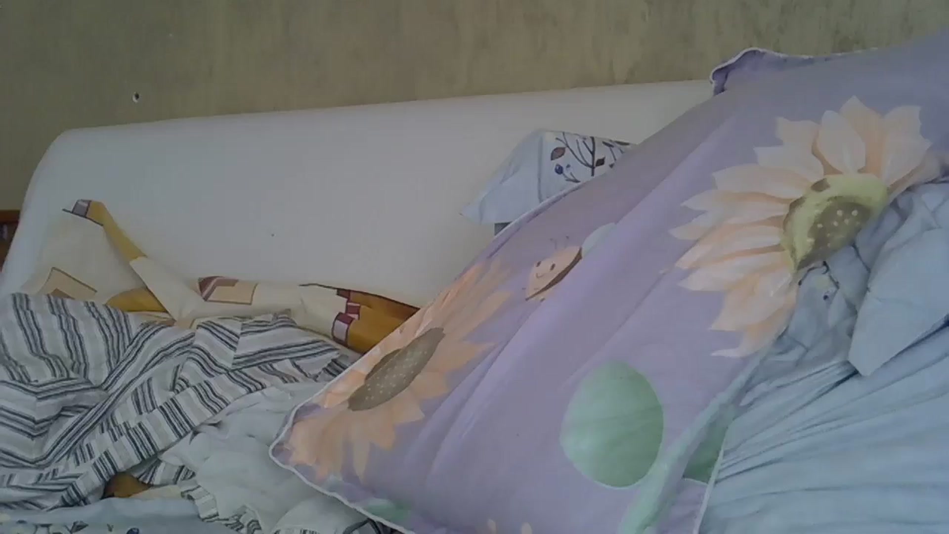 Gallery image thumbnail from hayley_london's myfreecams stream on, 05/05/2024, 11:43 image 12 of 20