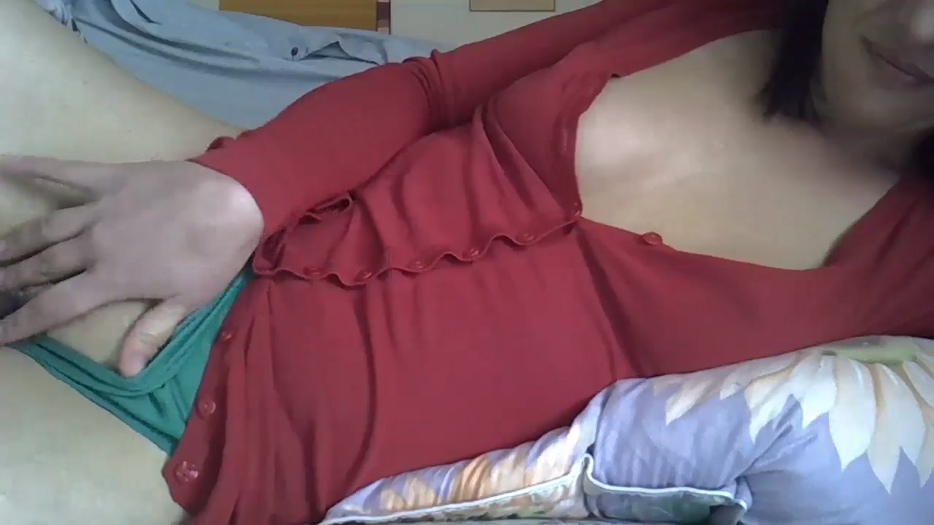 Gallery image thumbnail from hayley_london's myfreecams stream on, 05/13/2024, 09:45 image 17 of 20