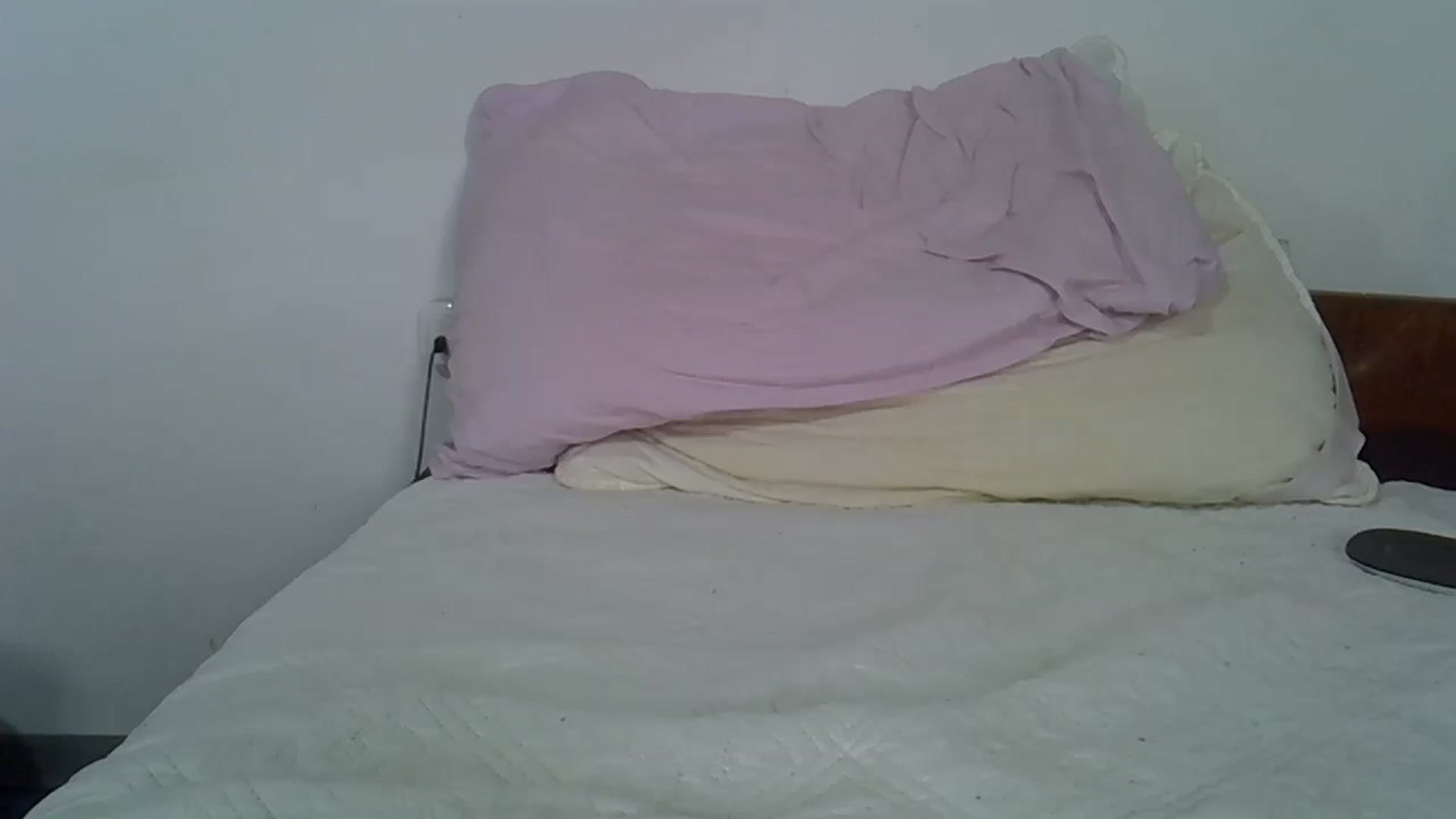 Gallery image thumbnail from hayley_london's myfreecams stream on, 05/20/2025, 10:14 image 15 of 20
