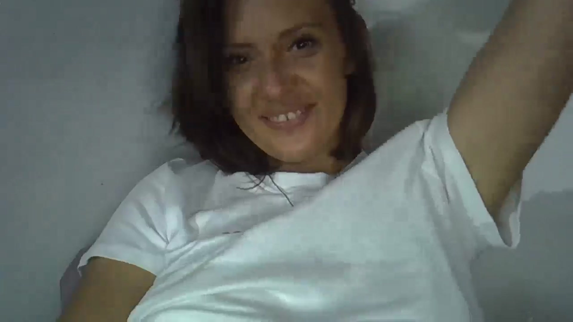 Gallery image thumbnail from hayley_london's myfreecams stream on, 05/26/2025, 09:53 image 13 of 20