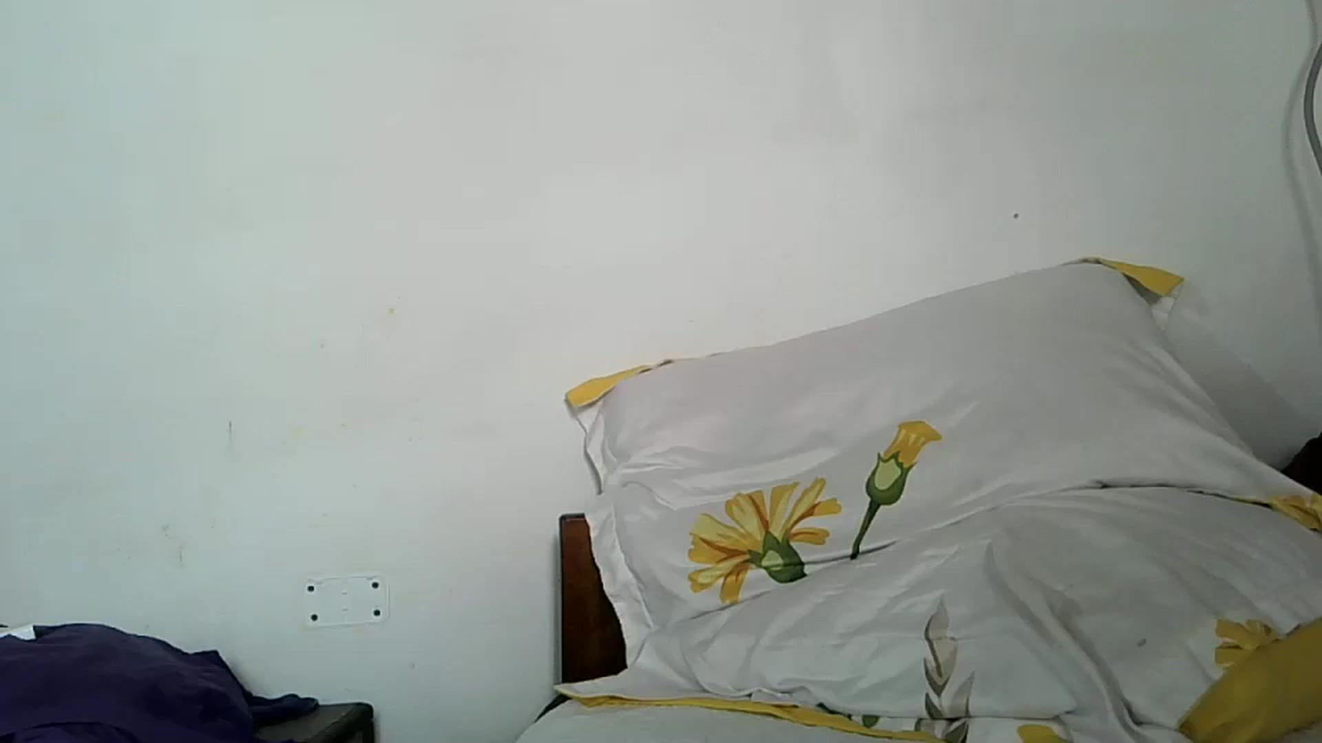 Gallery image thumbnail from hayley_london's myfreecams stream on, 03/10/2026, 10:29 image 17 of 20